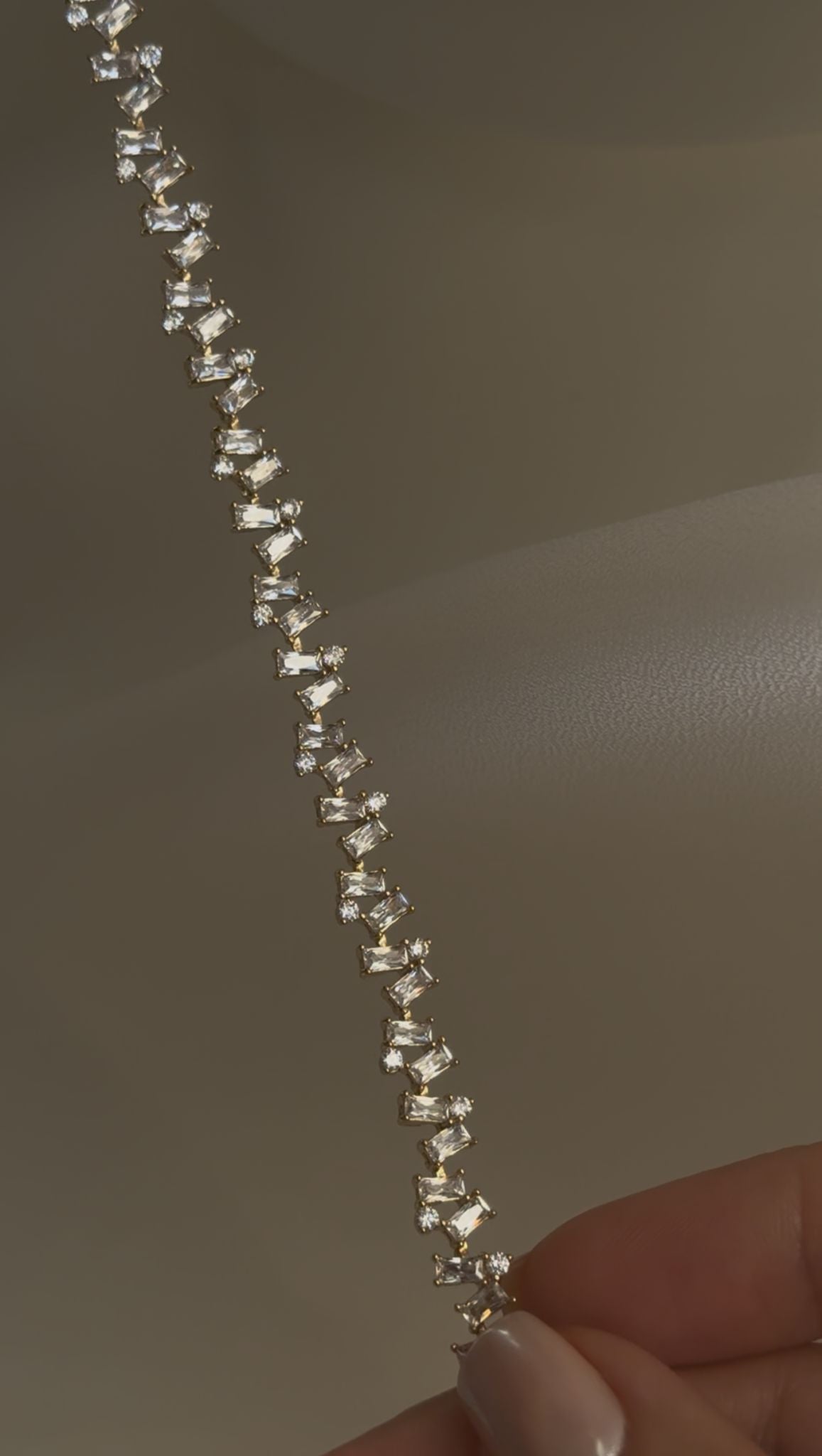 Kırık Baugets Bileklik