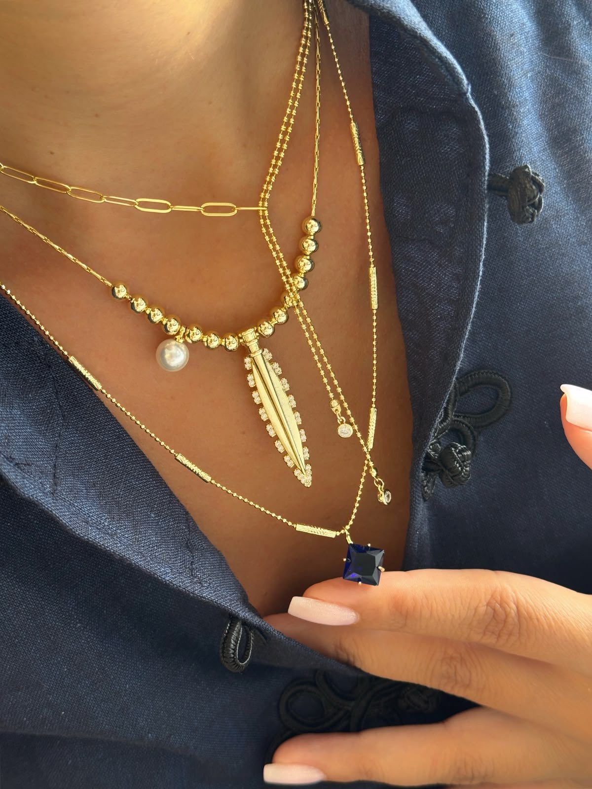 Navy gold kolyeler