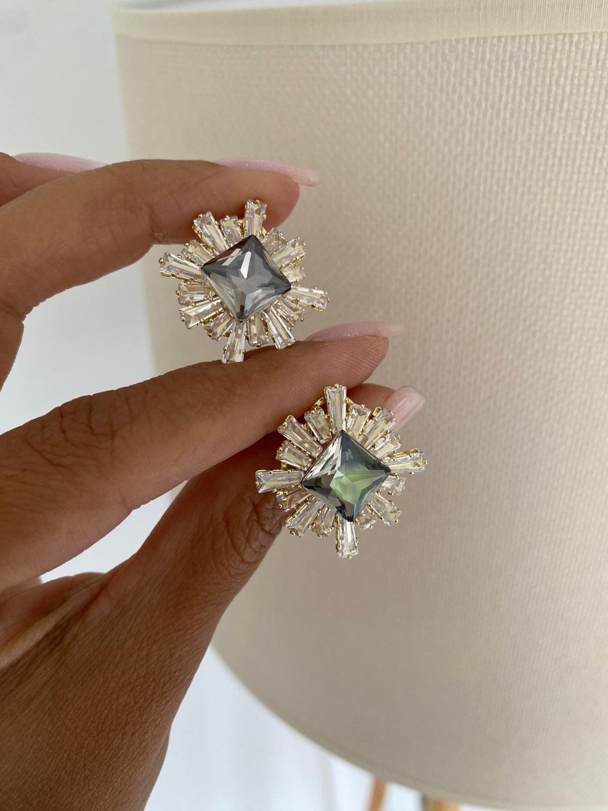 Cyrstal bauget küpe