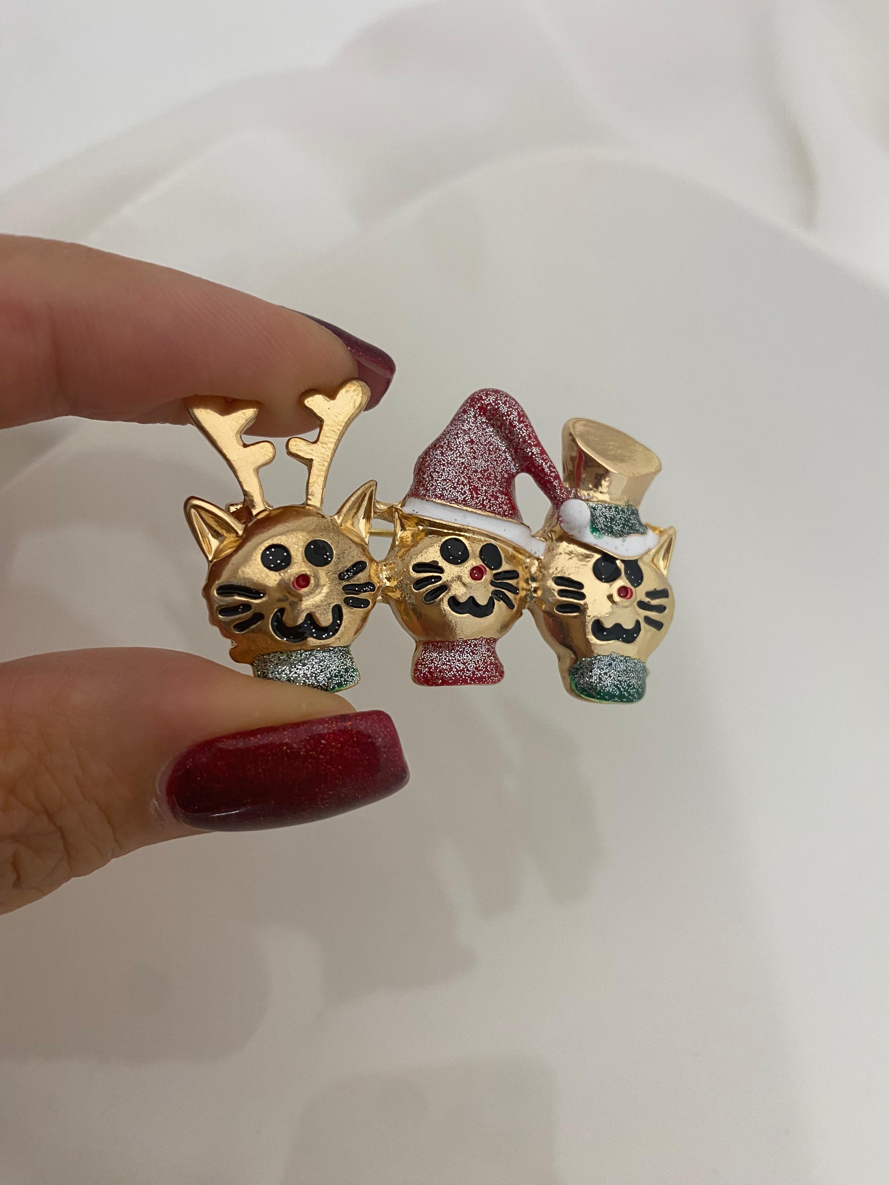 Three Deer Broş