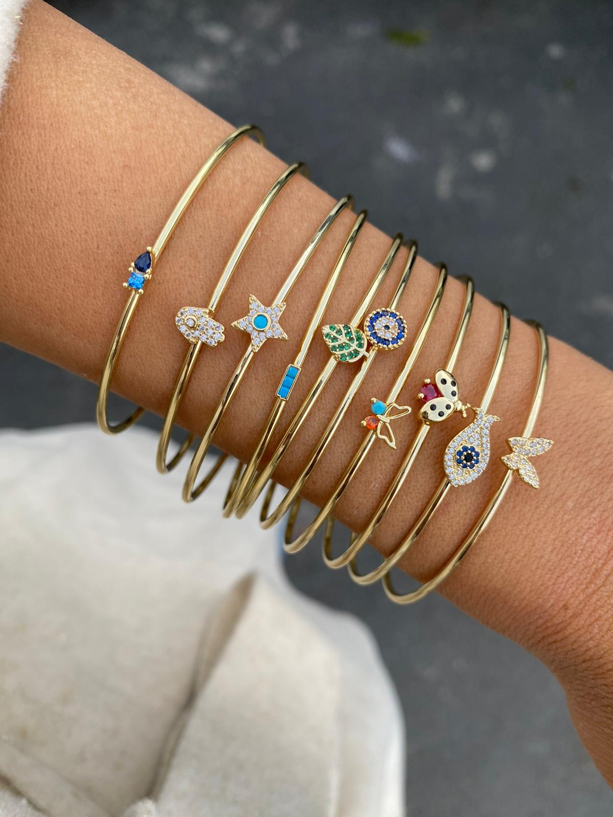 NİARA İNCE KELEPÇELER