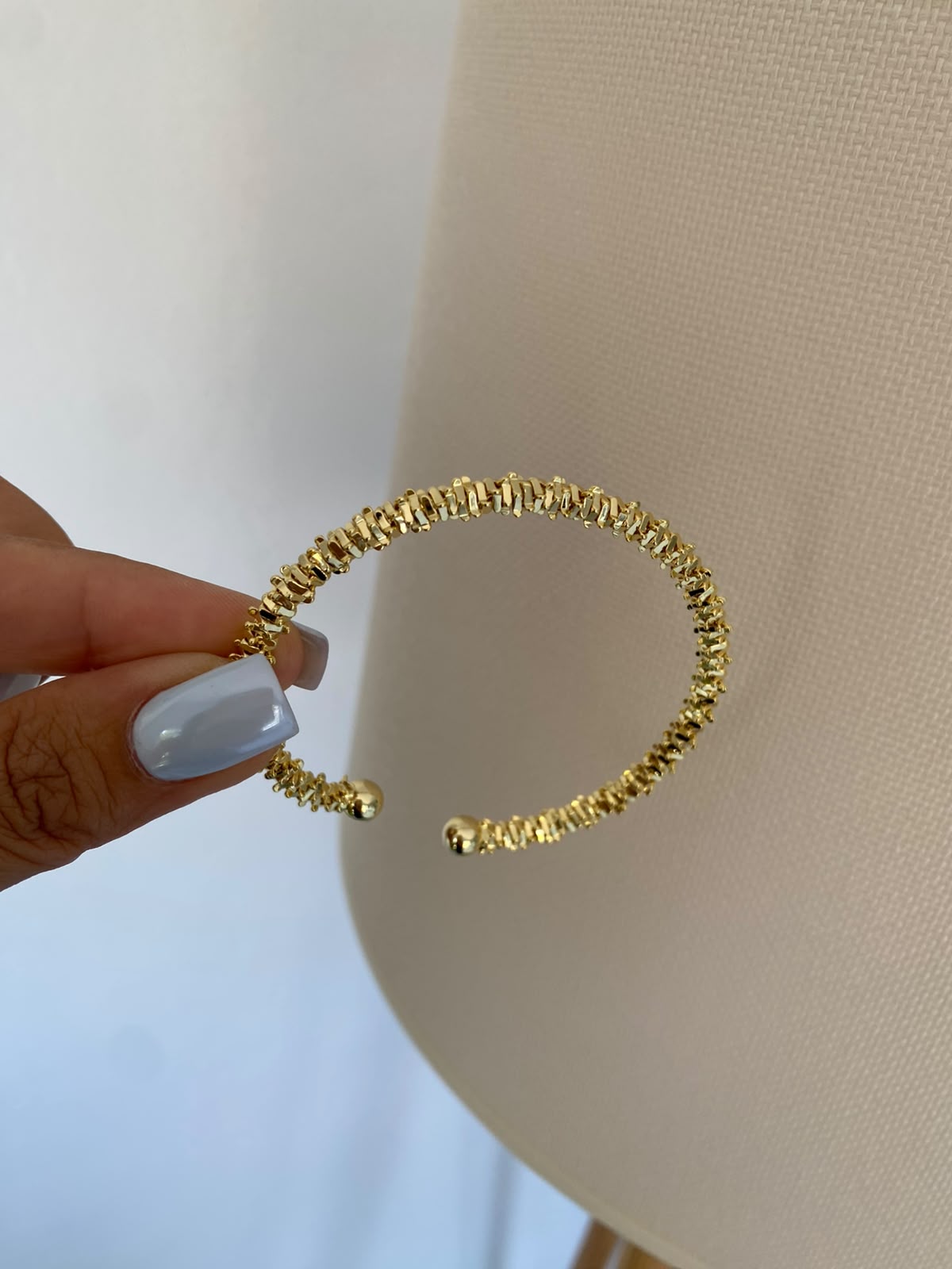 confety esnek kelepçe