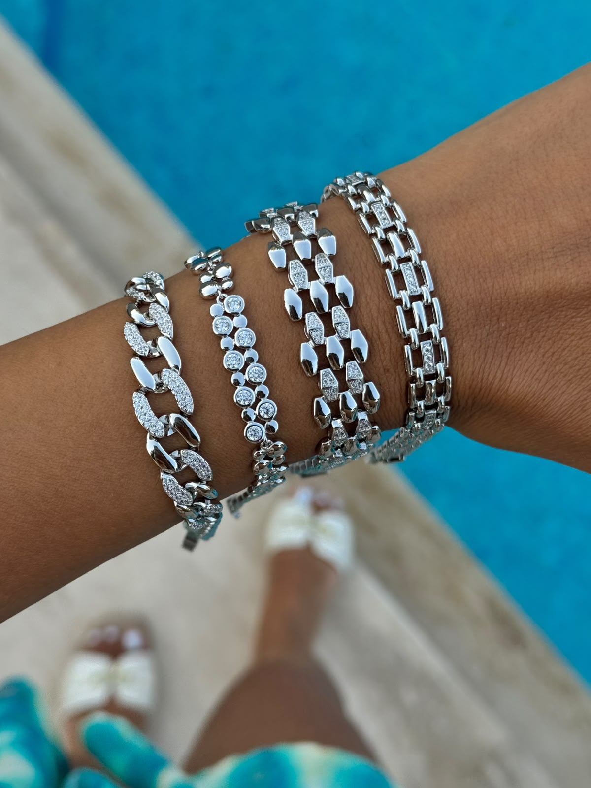 Silver pattern bileklikler