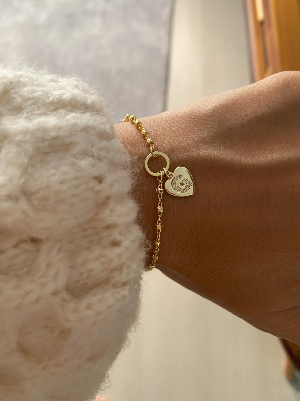 Hearts ball harf bileklik