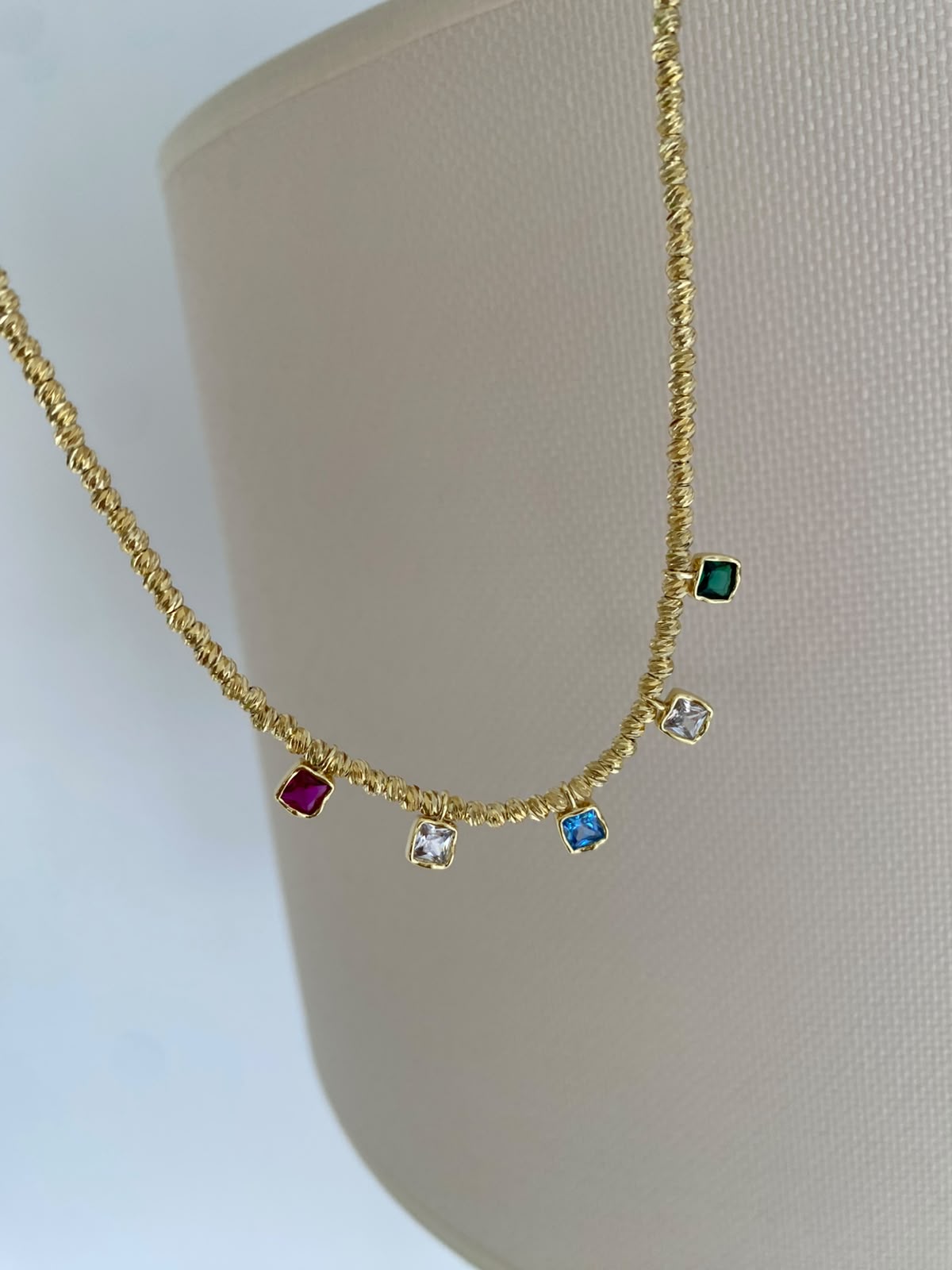 colour stone dorica choker