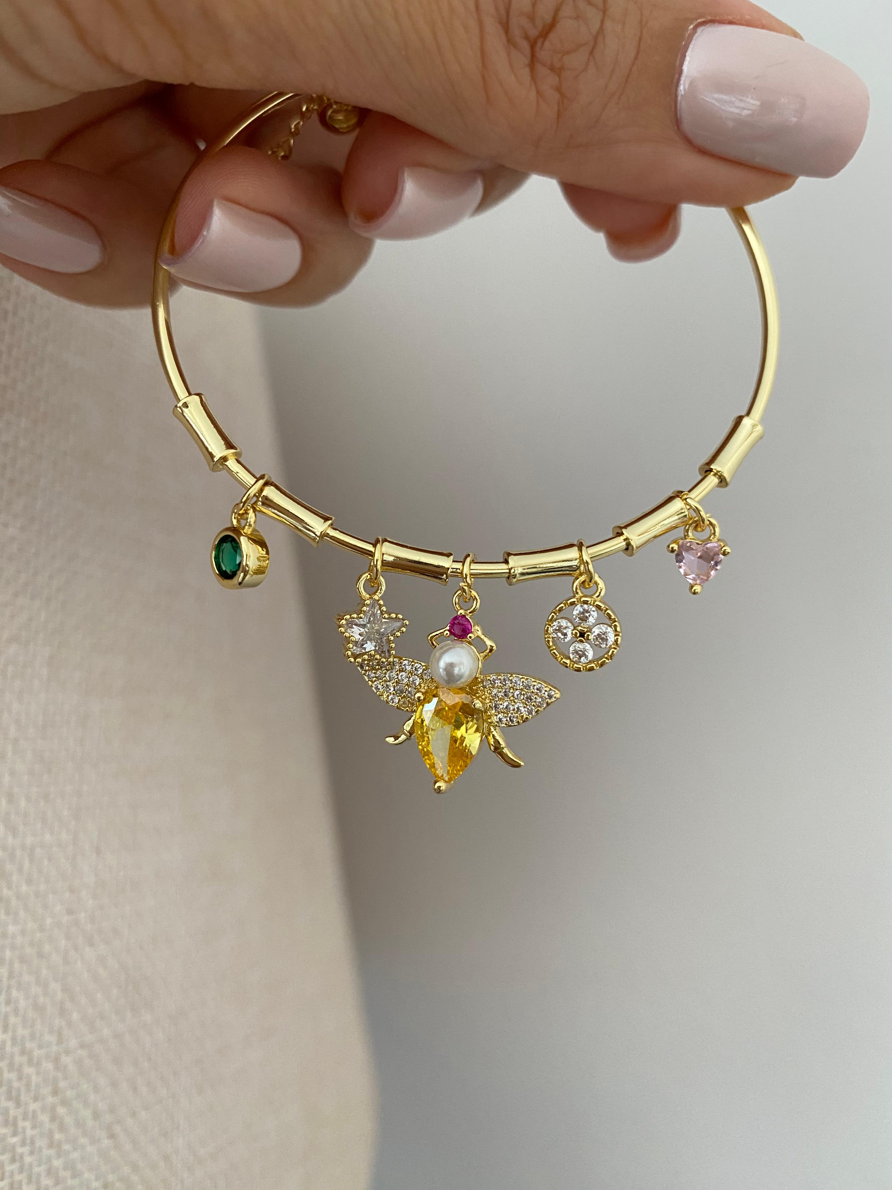 Figurs Charm Kelepçeler