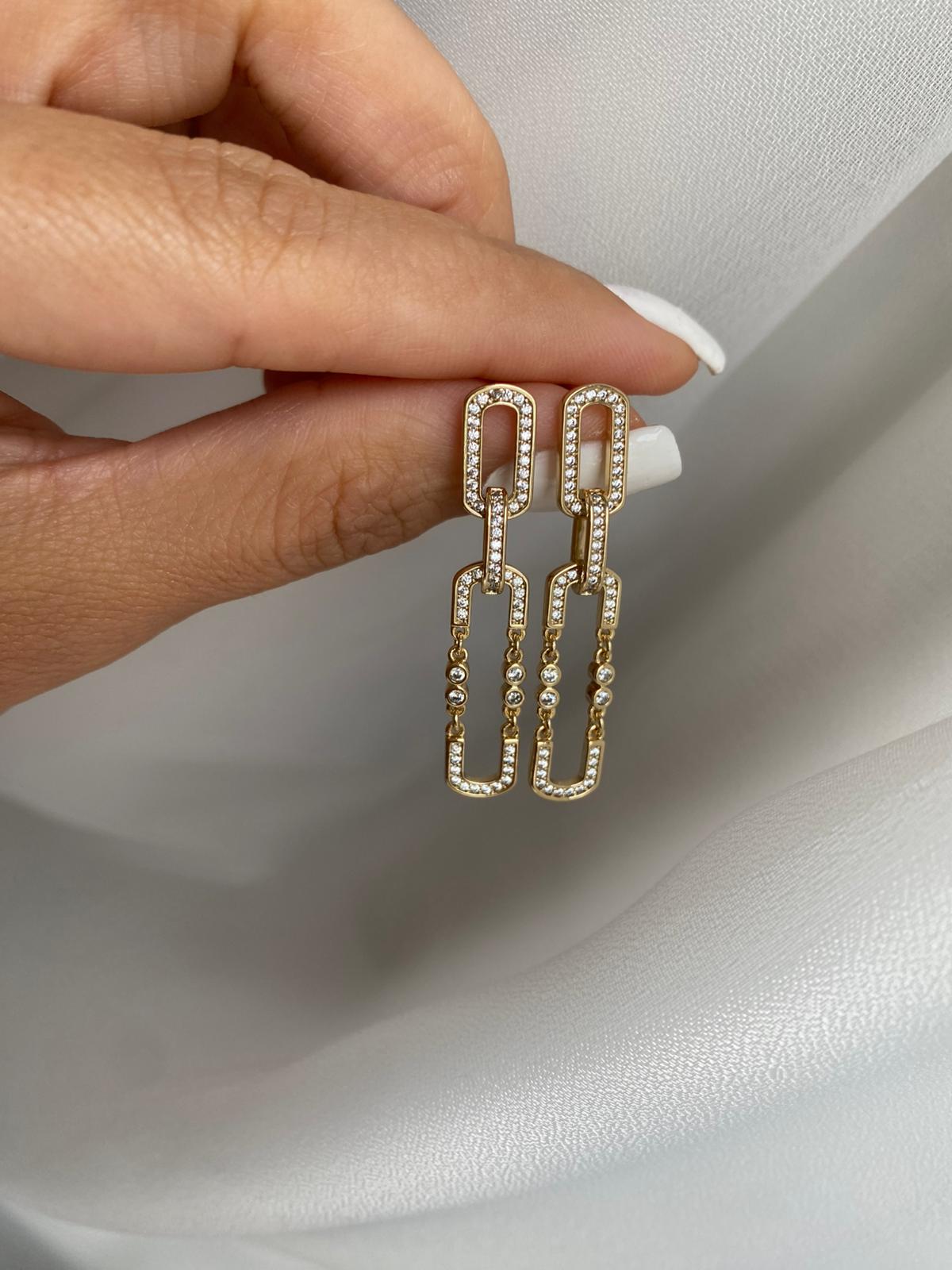 Riley Sallantılı küpe