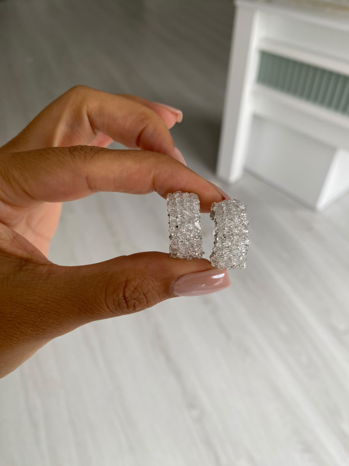 Crystal plated silver küpe