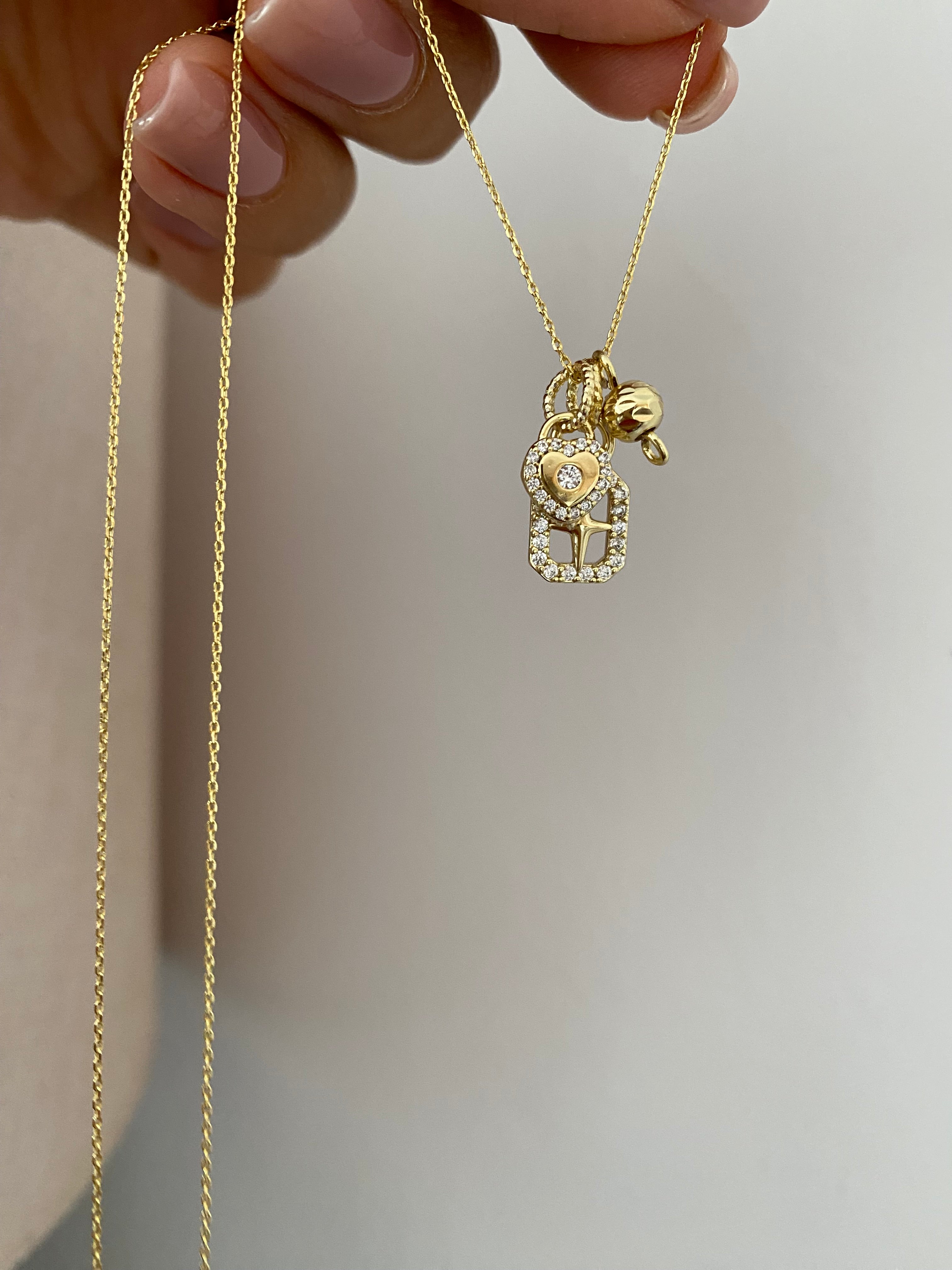 Estella uzun charm Kolye