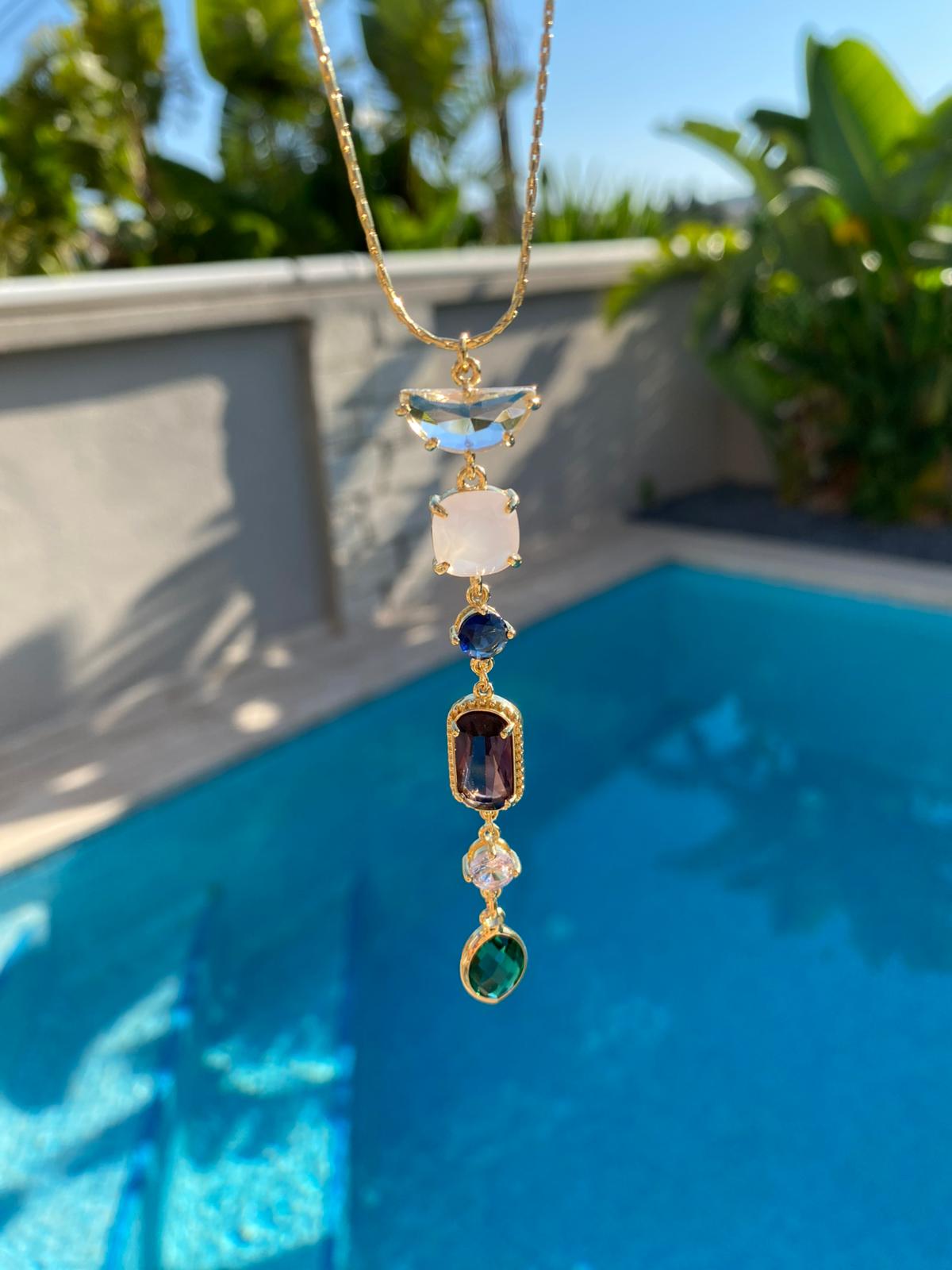 Stones Colour Y Choker