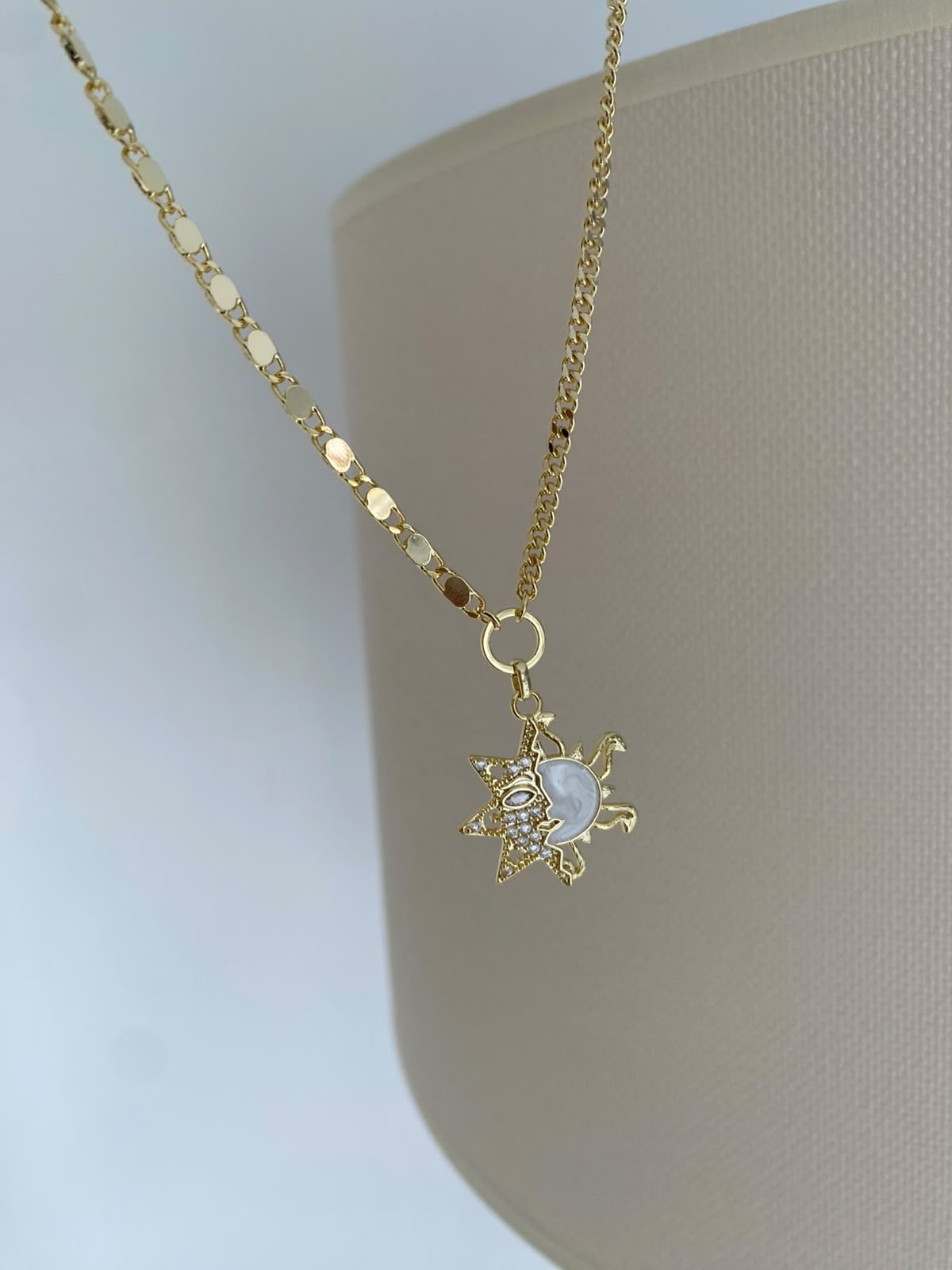 Sun zircon kolye