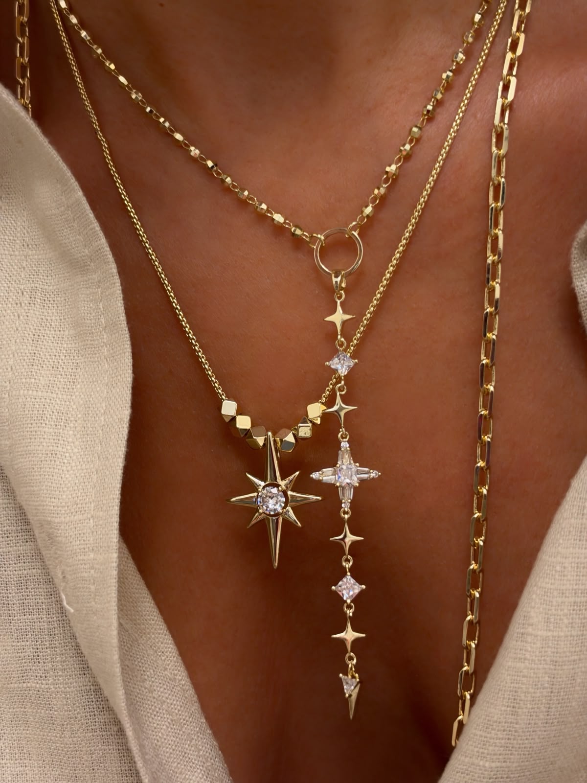 Poles star kolyeler