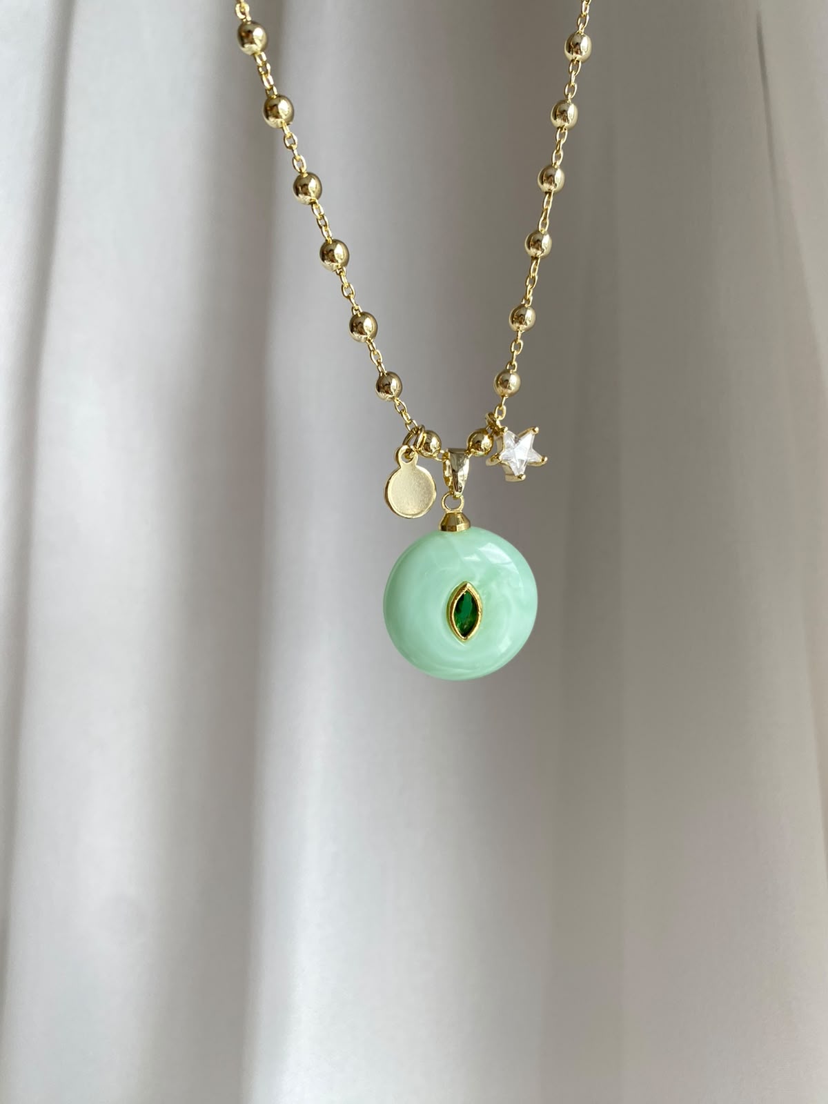 Stone su yeşili charm kolye