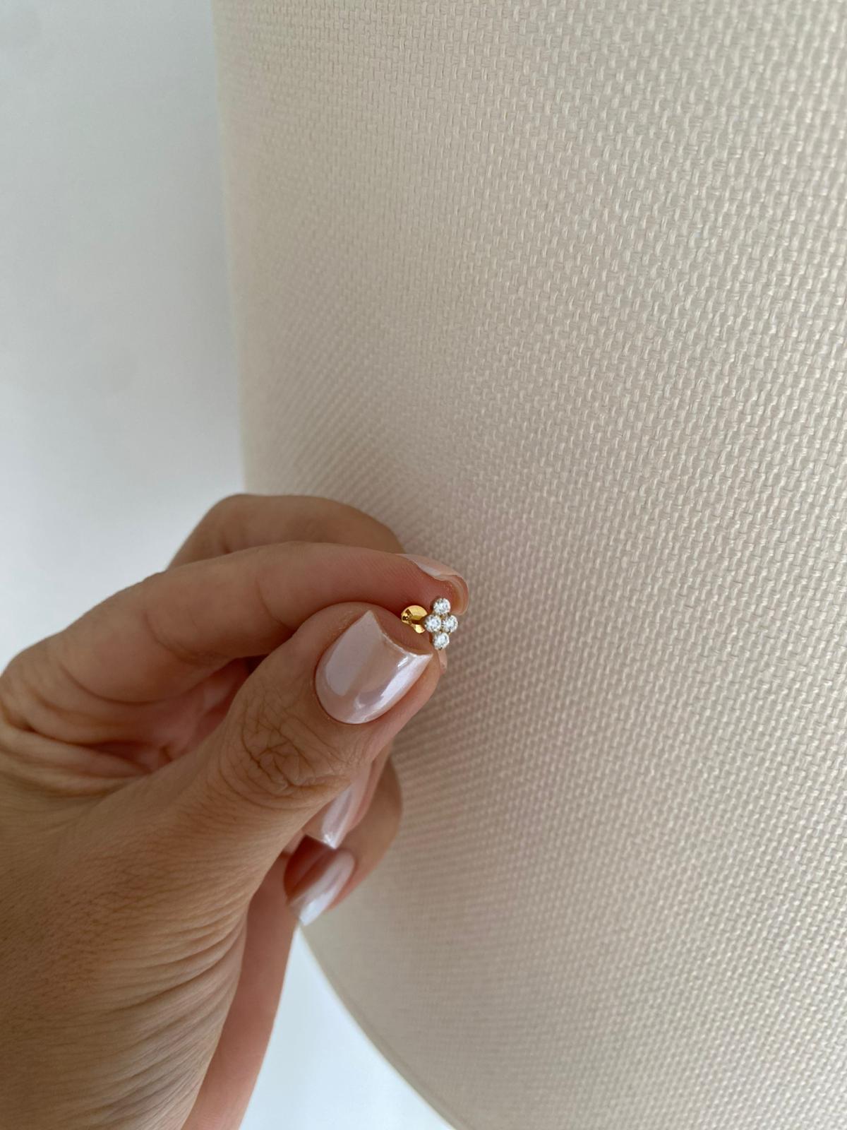 Brielle tragus titanium küpe