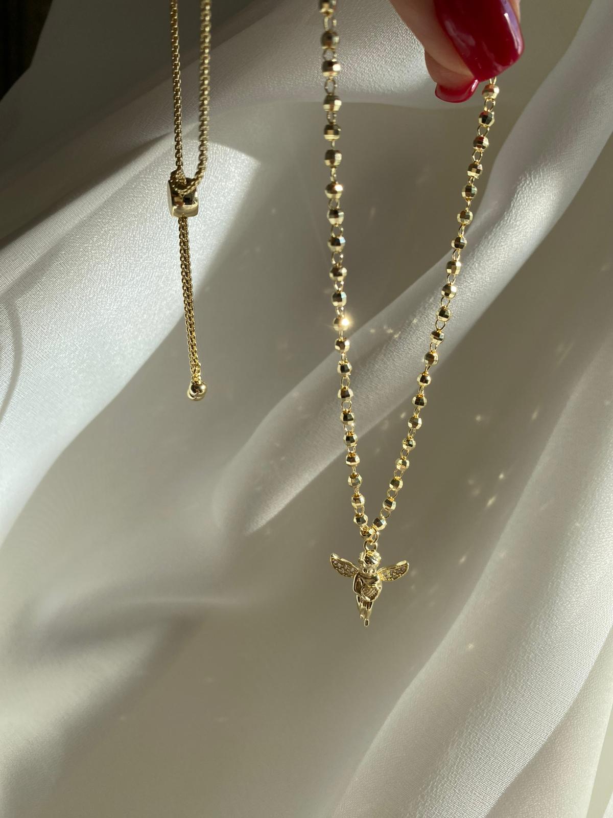 Angel dorika Asansörlü kolye