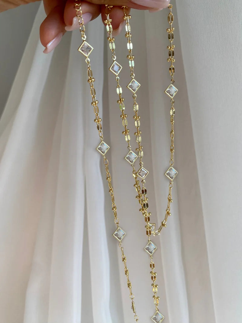 Diamond uzun kolye