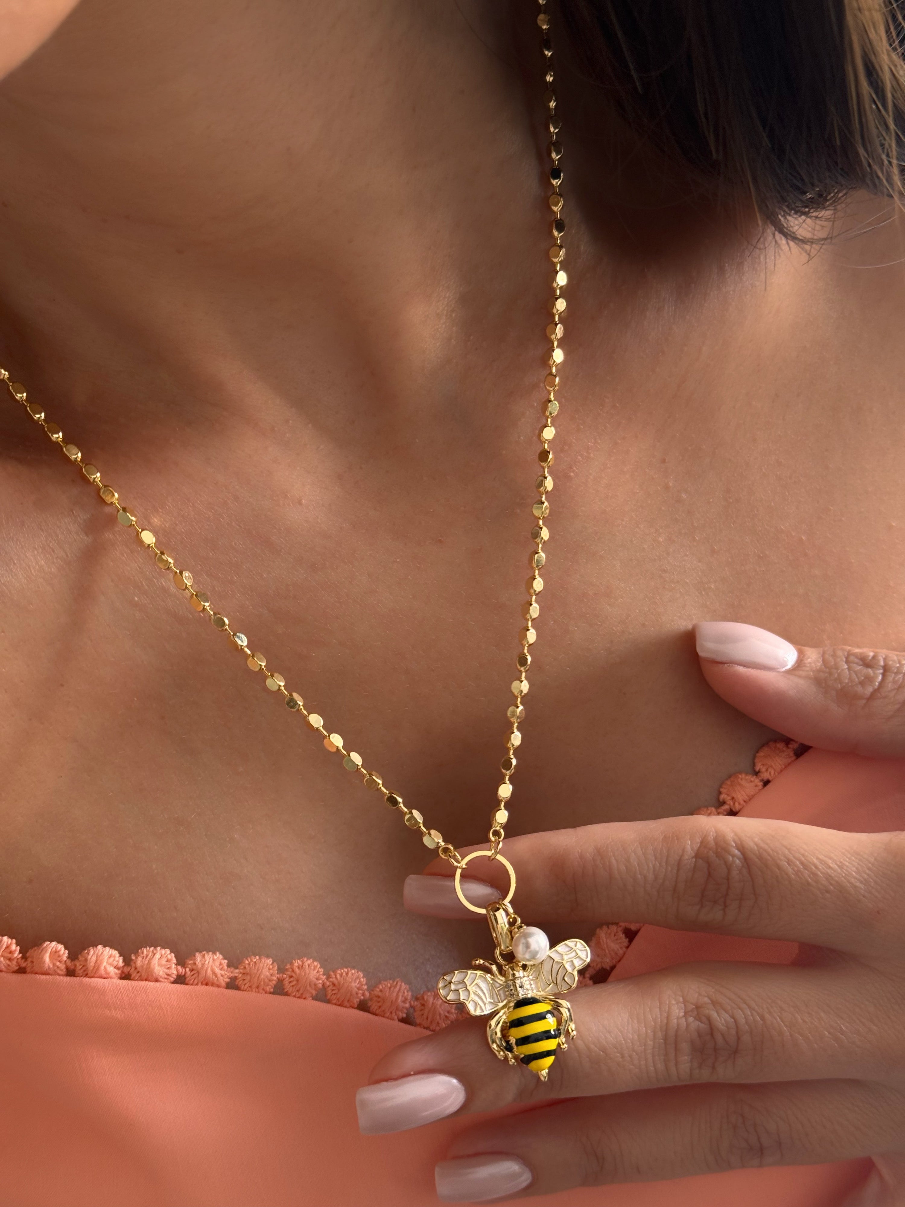 Yellow Bee Kolye