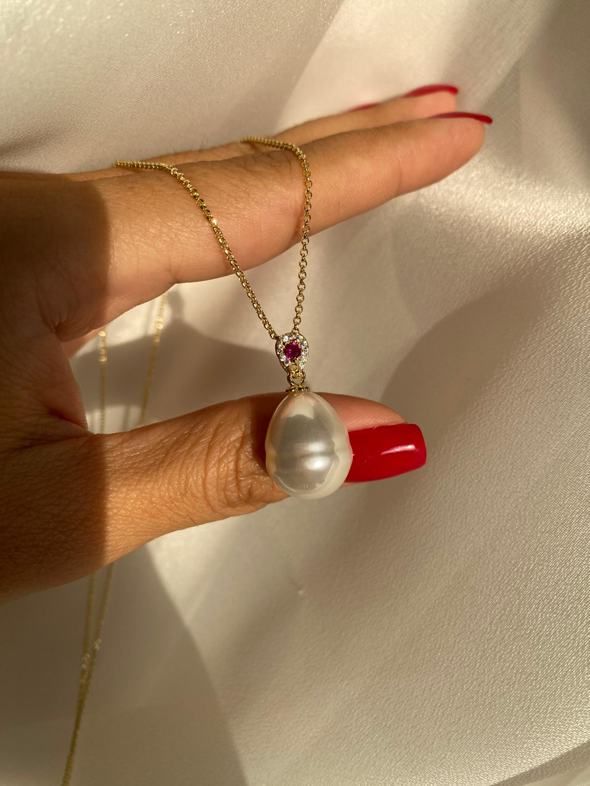 İnci Stone Uzun Kolye