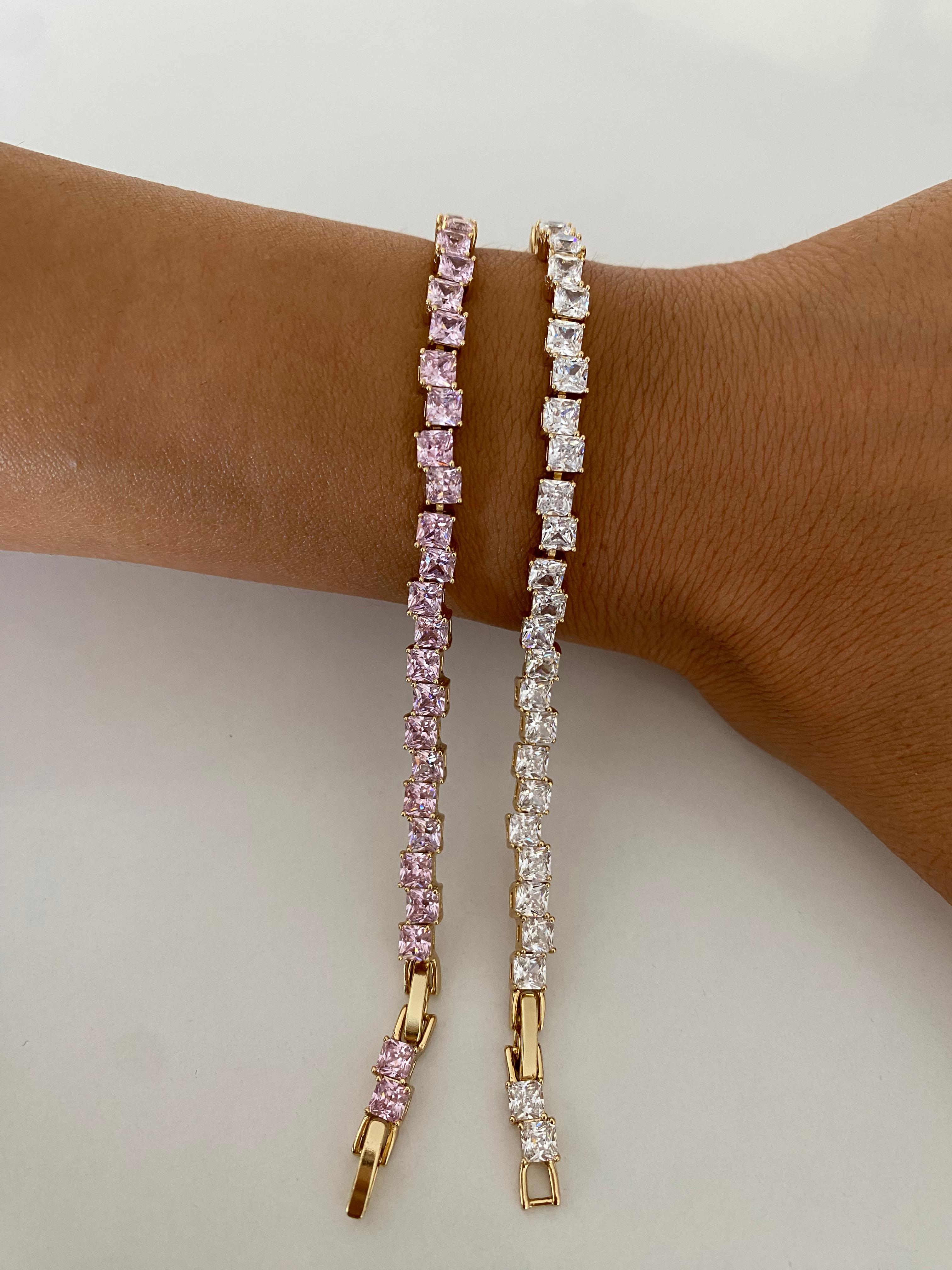 Pink White Bileklikler