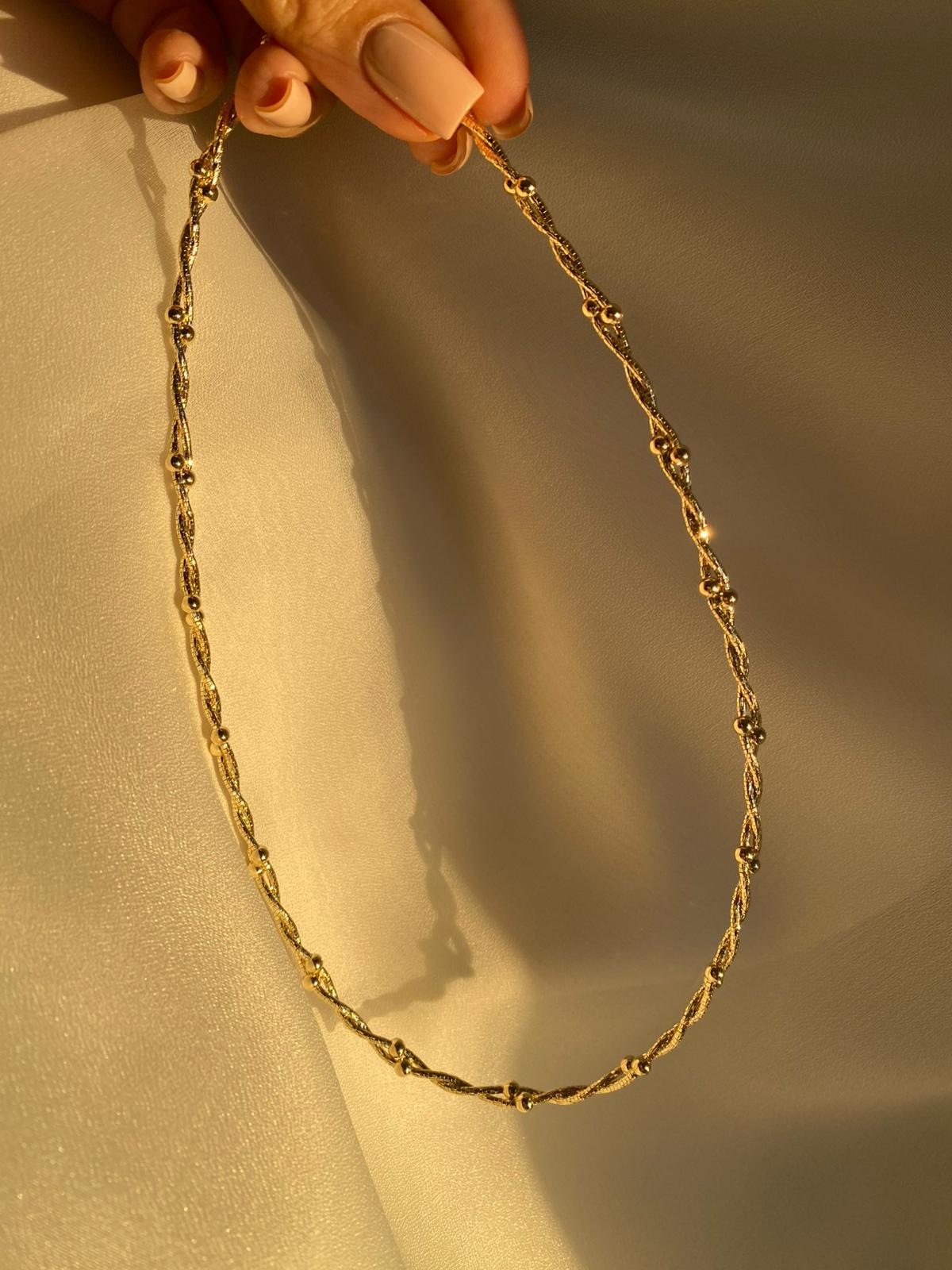 Sarmaşık ball choker