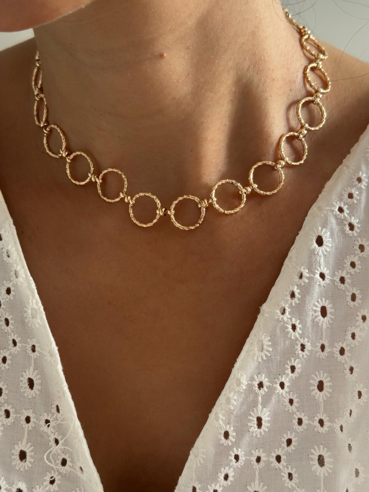 rose renk round choker