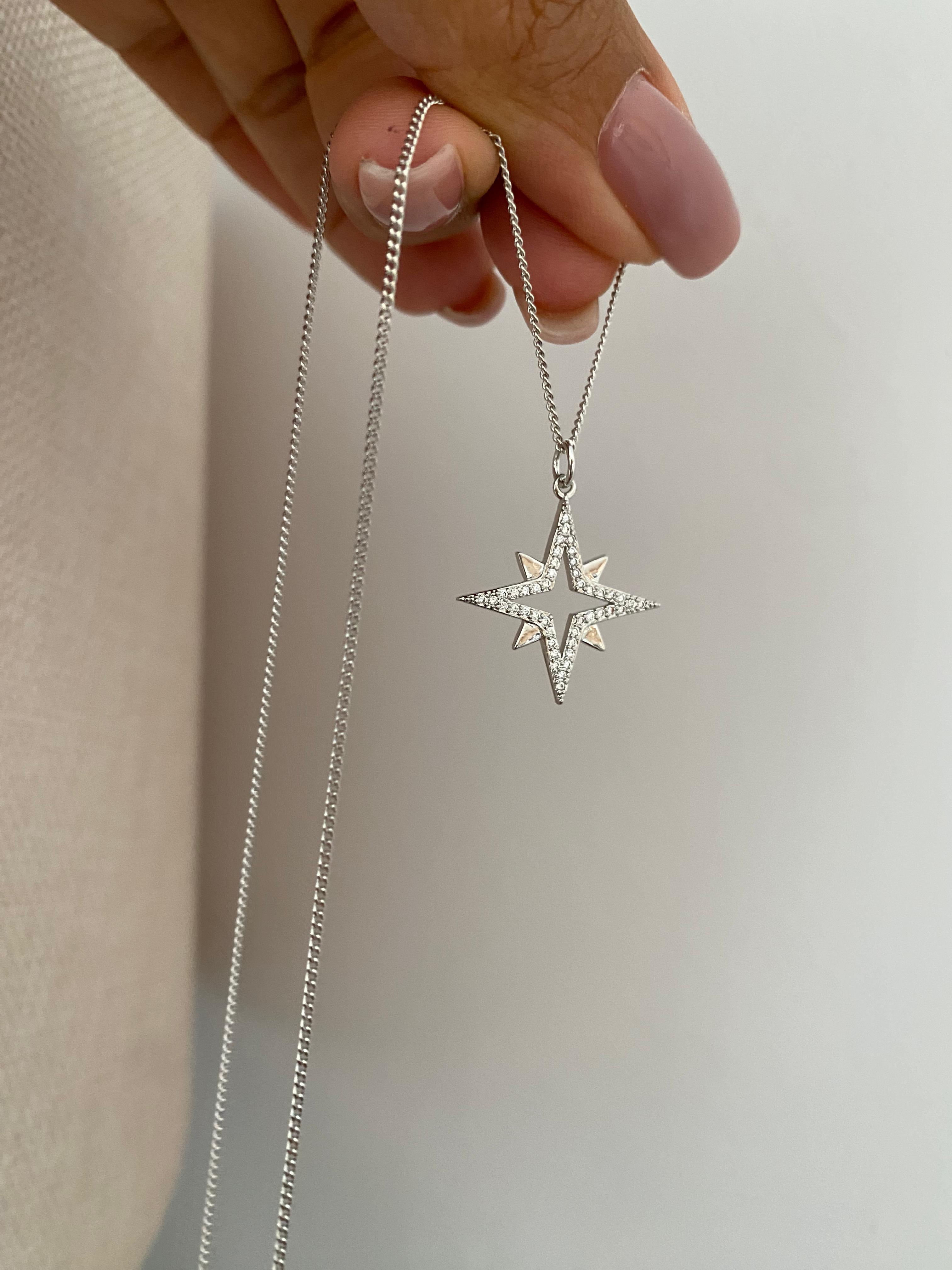 Silver Pole Star Uzun Kolye