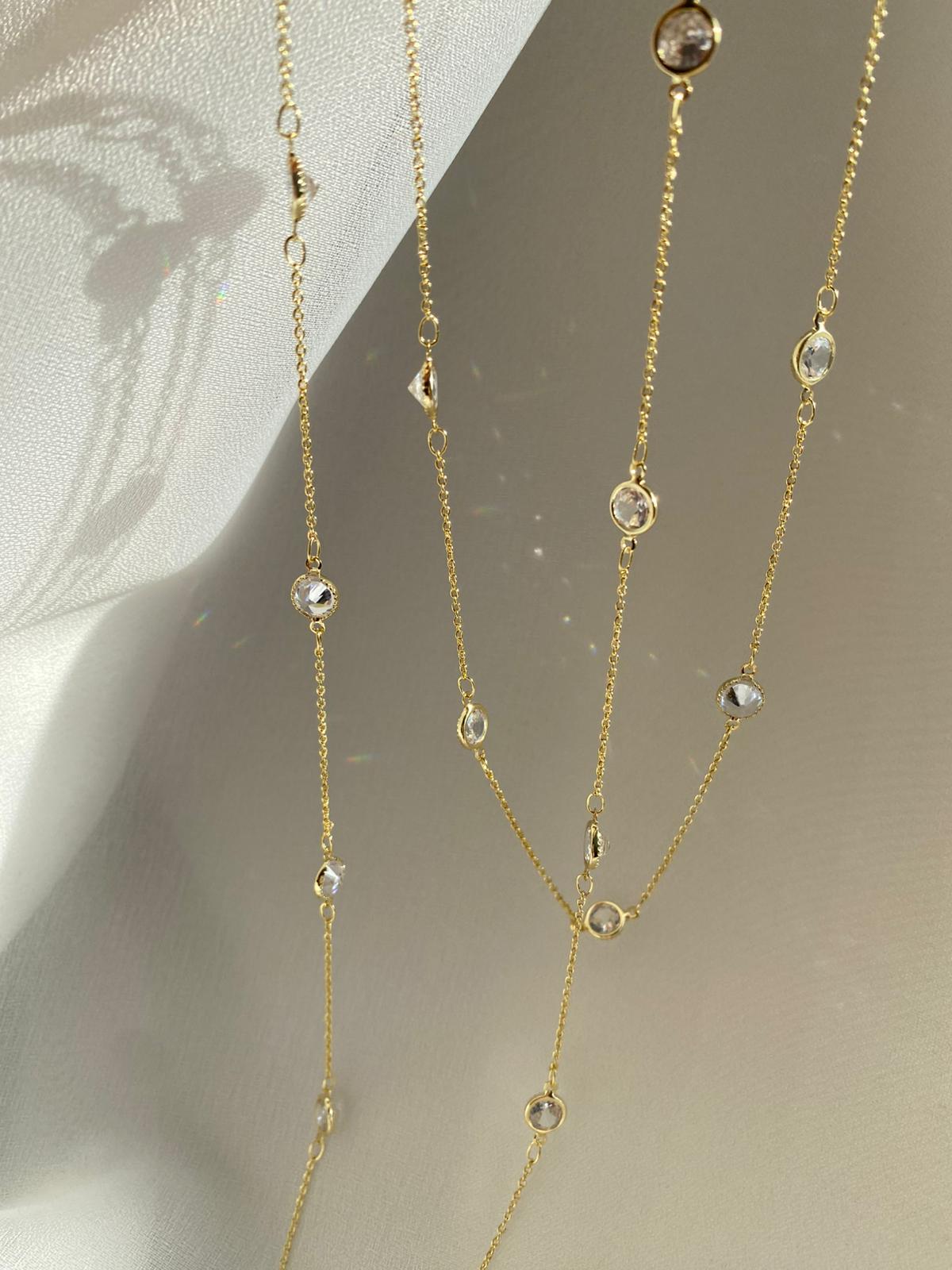 Round dolamalı kolye