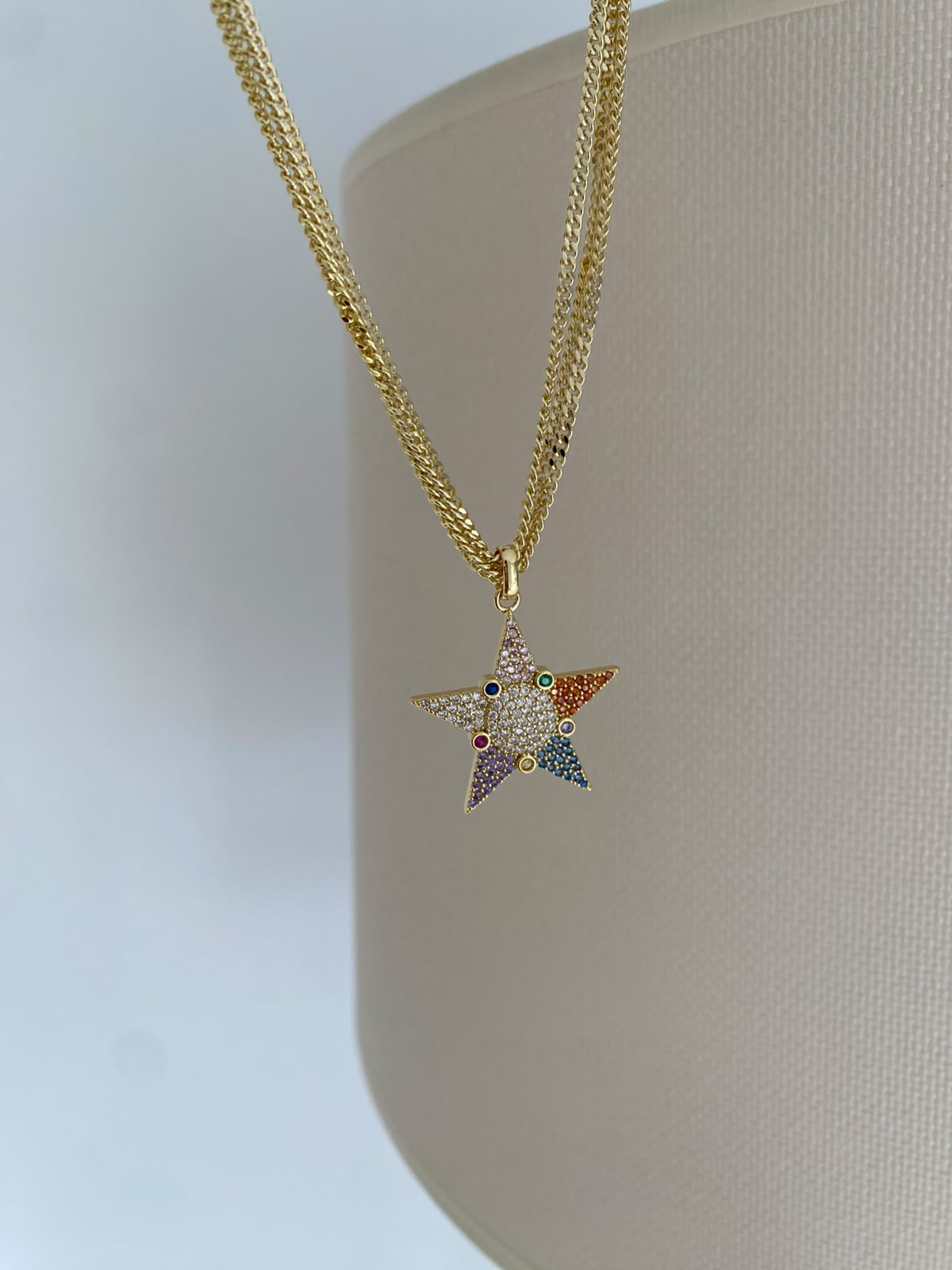 Colour star choker