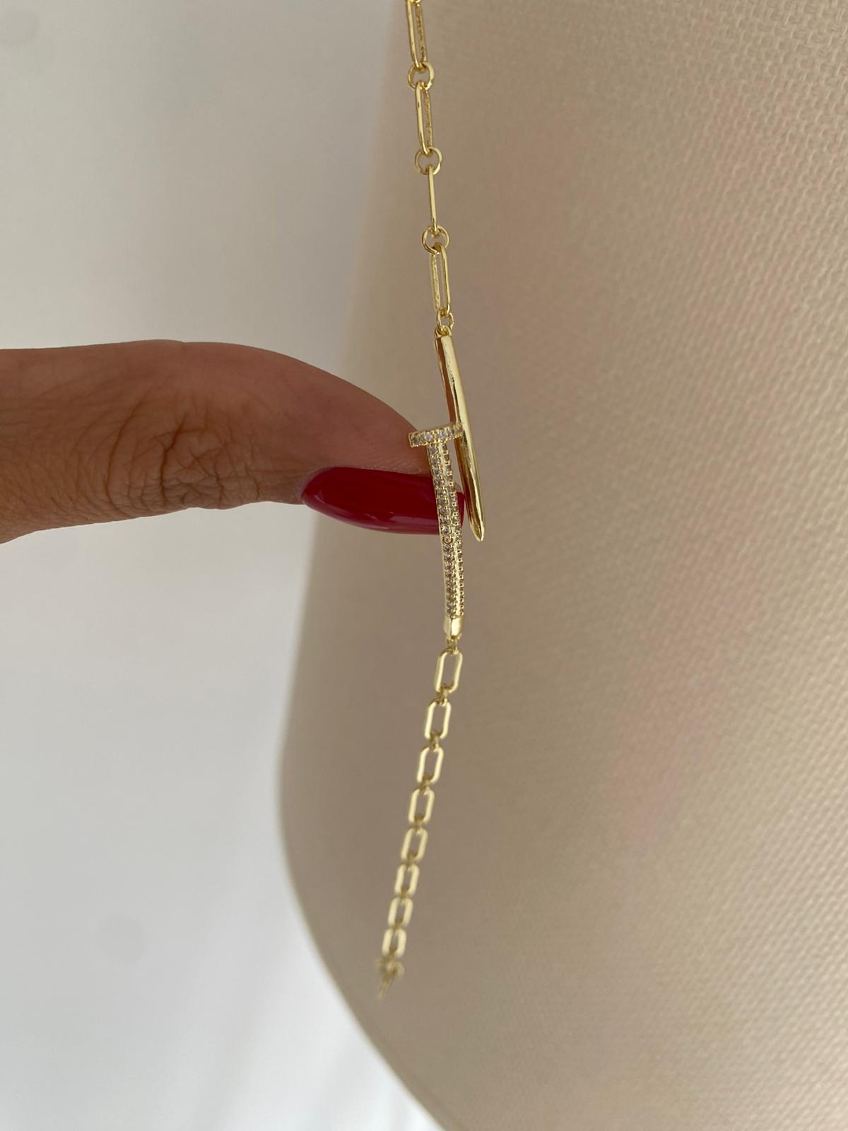 çivi details bileklik