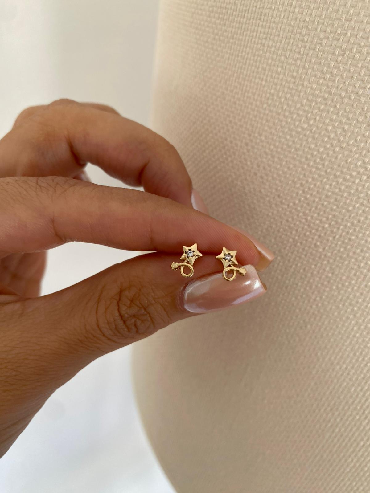 minimal star küpe