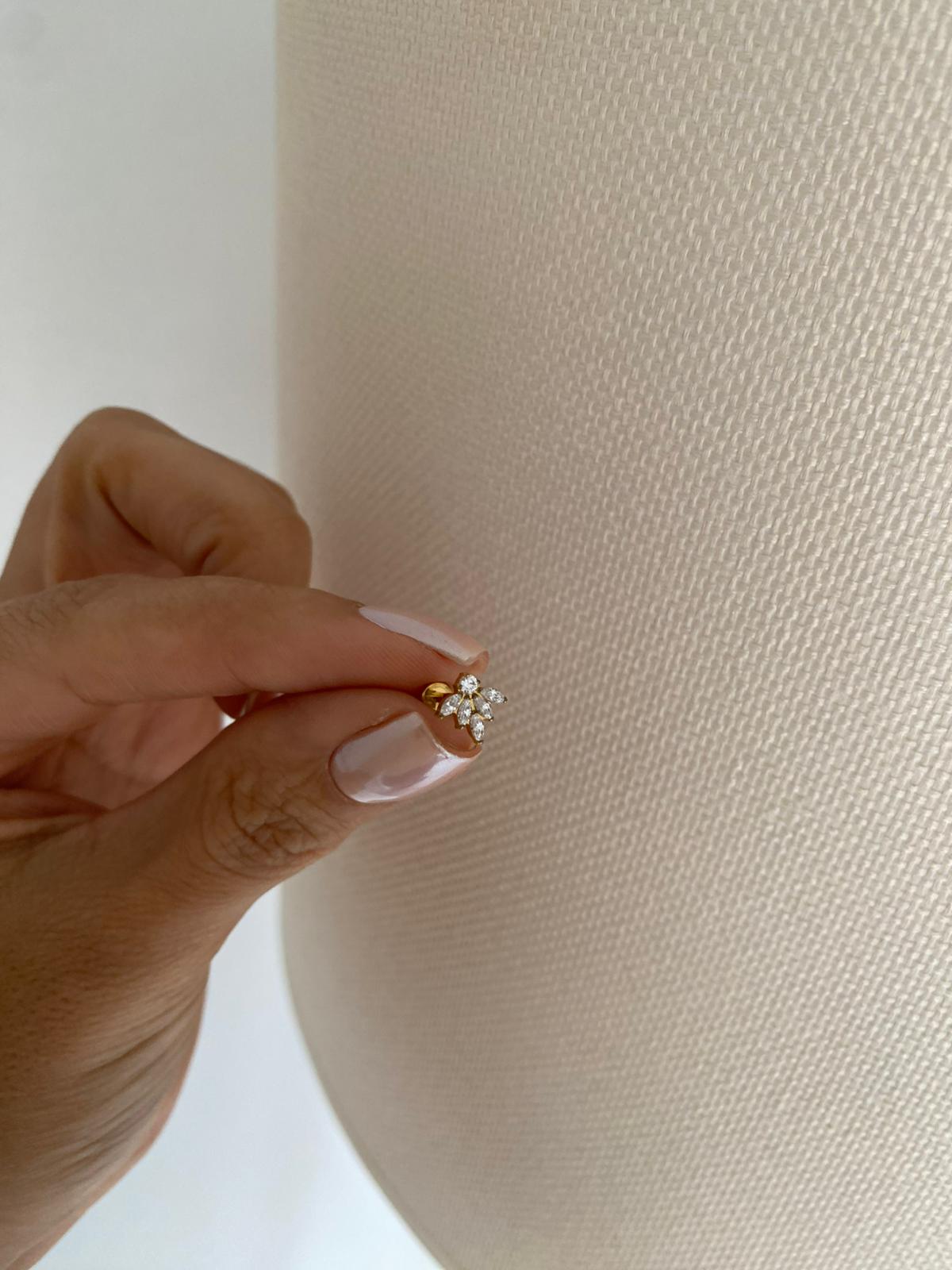 Carley tragus titanium küpe