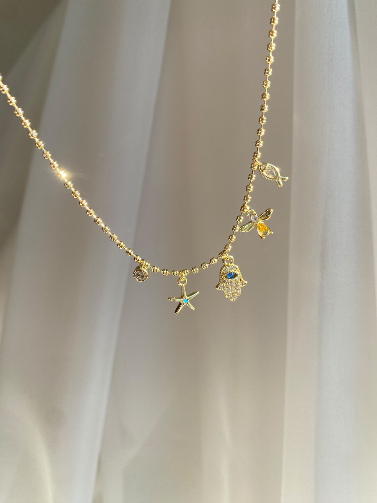 fatma eli figue choker