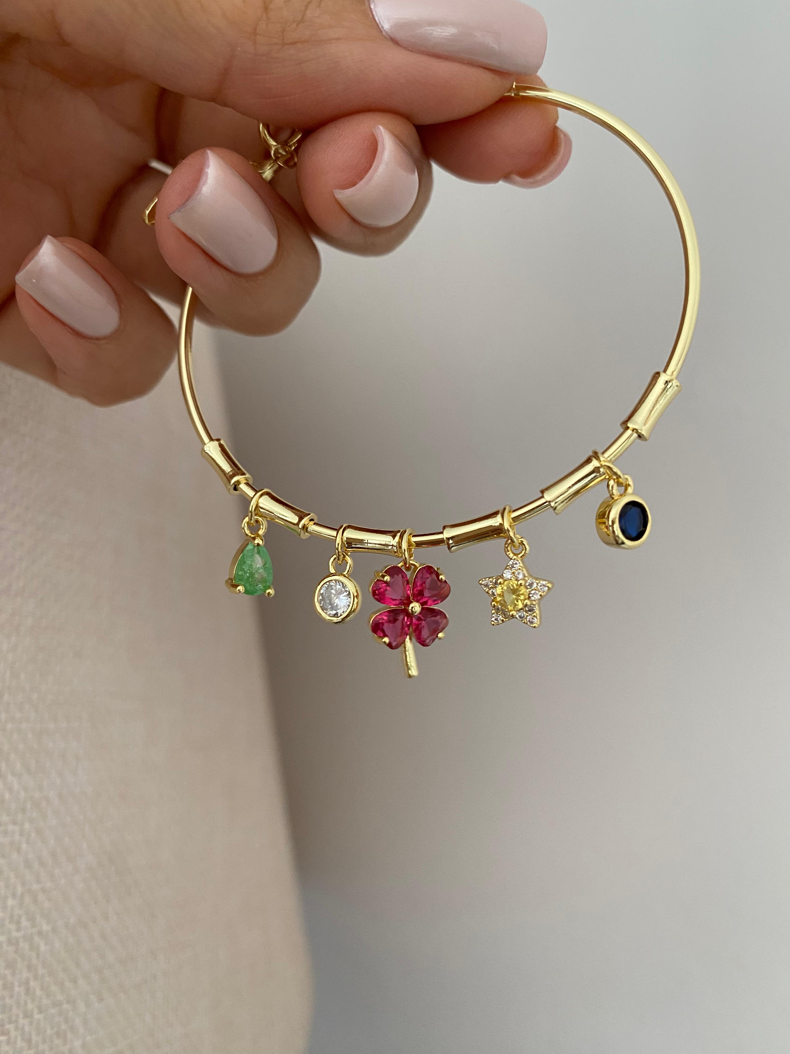 Figurs Charm Kelepçeler