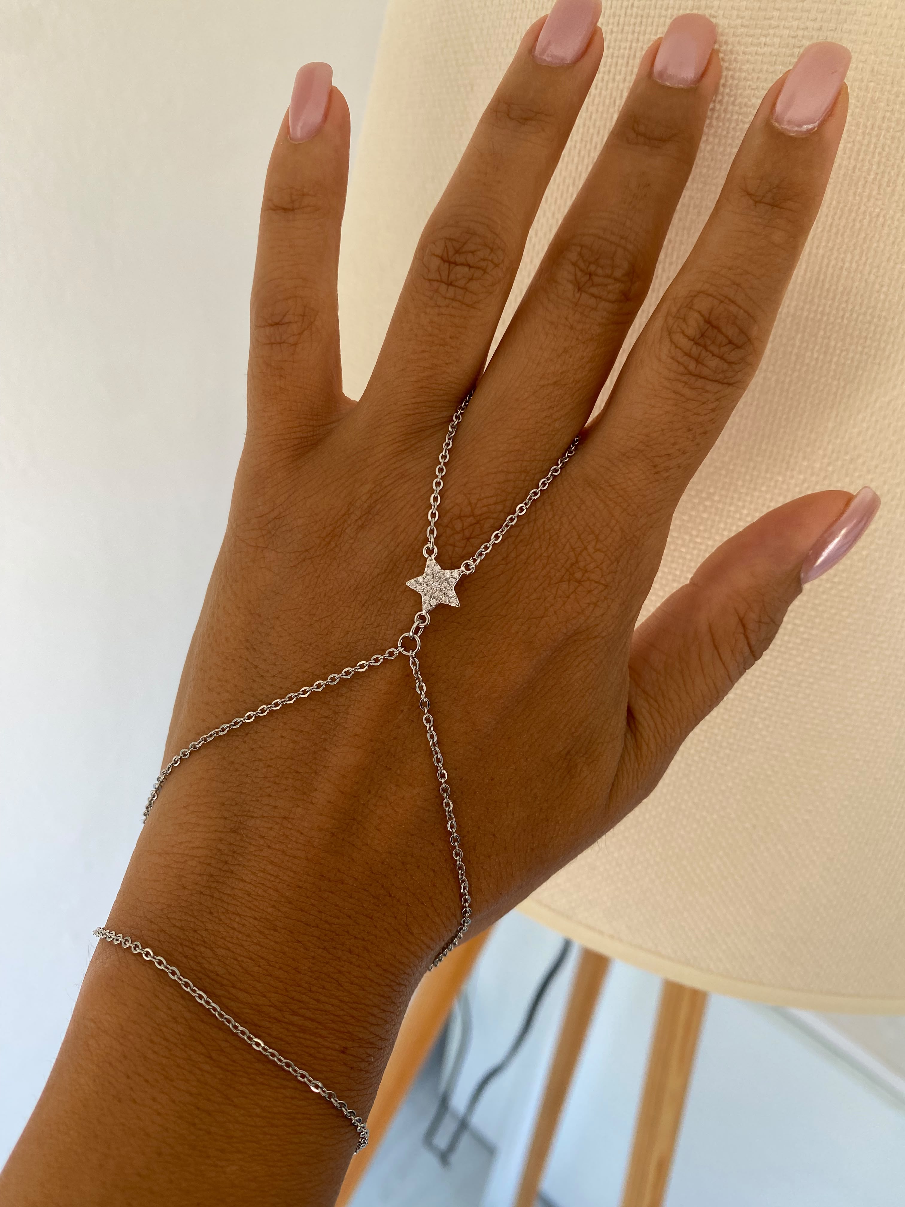Silver stars şahmeran