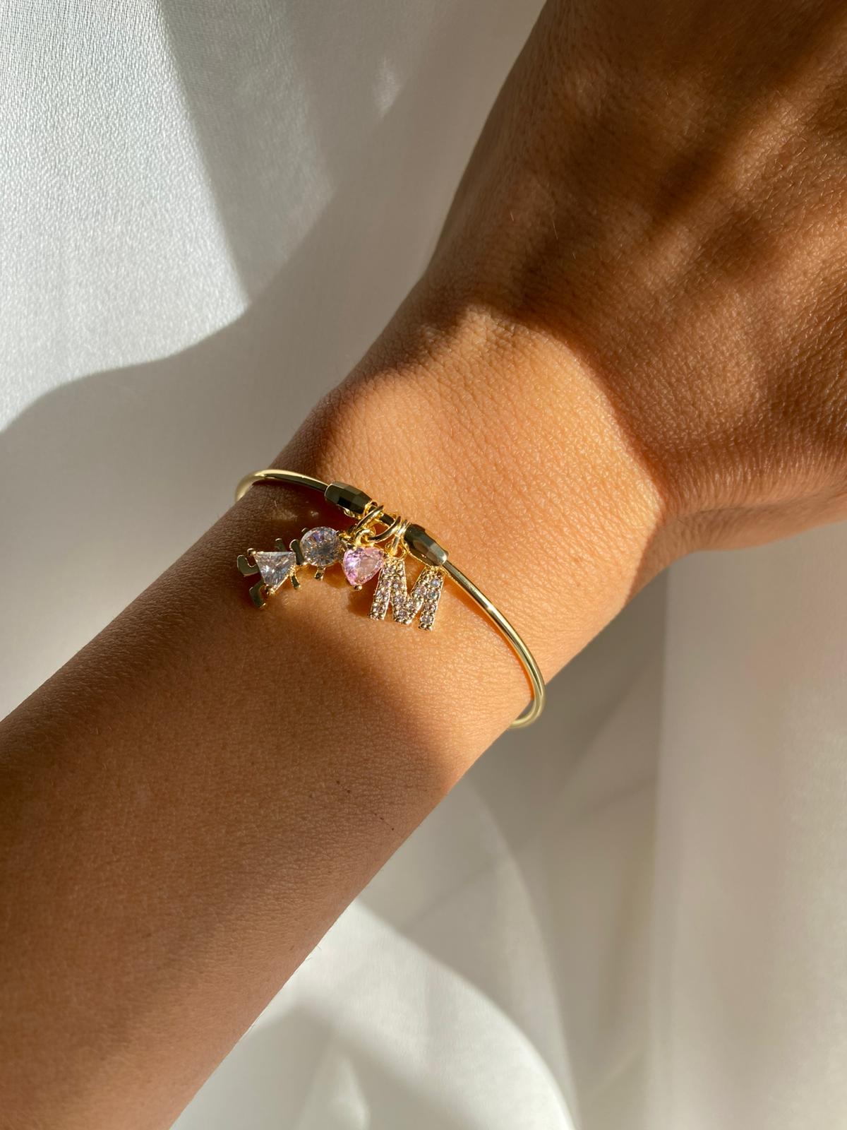 girls harf ince kelepçe