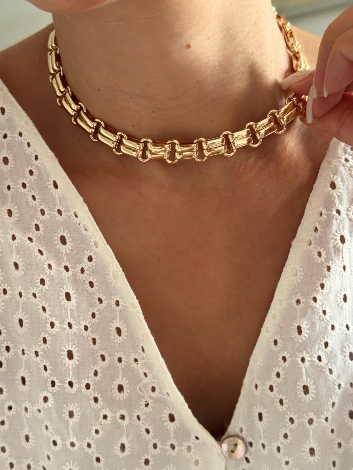 rose renk comb choker