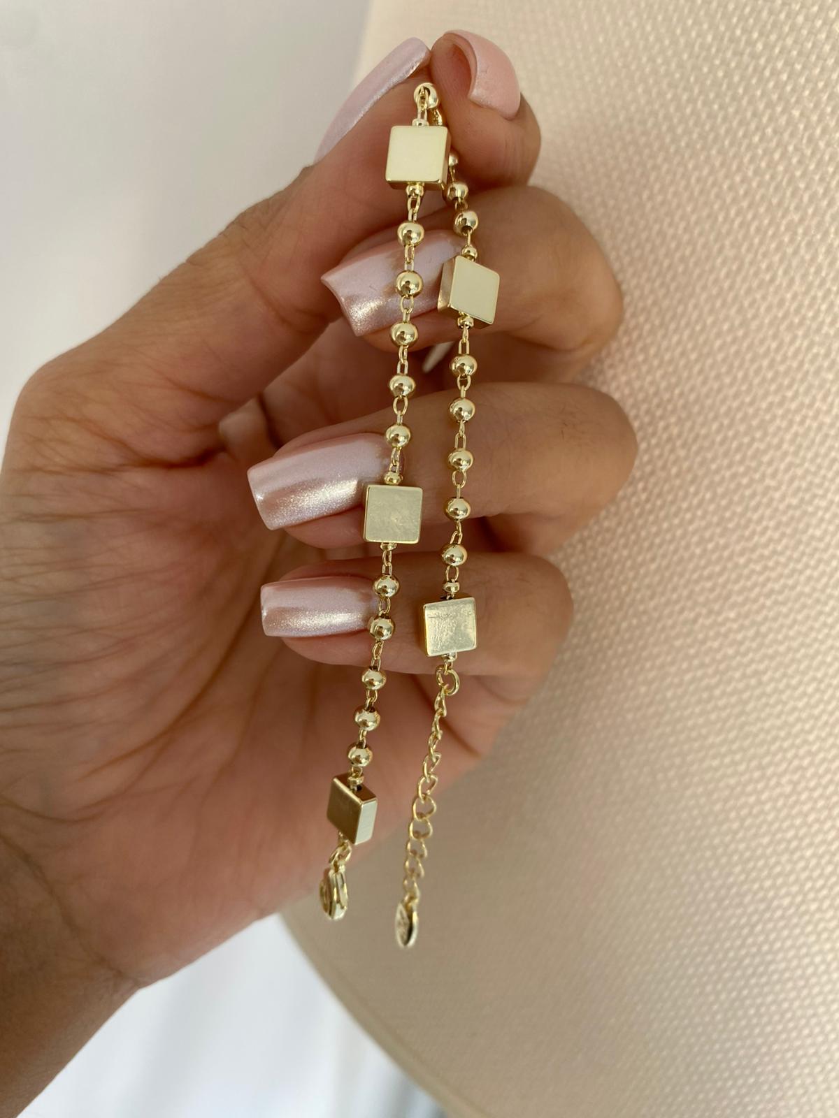 square ball bileklik