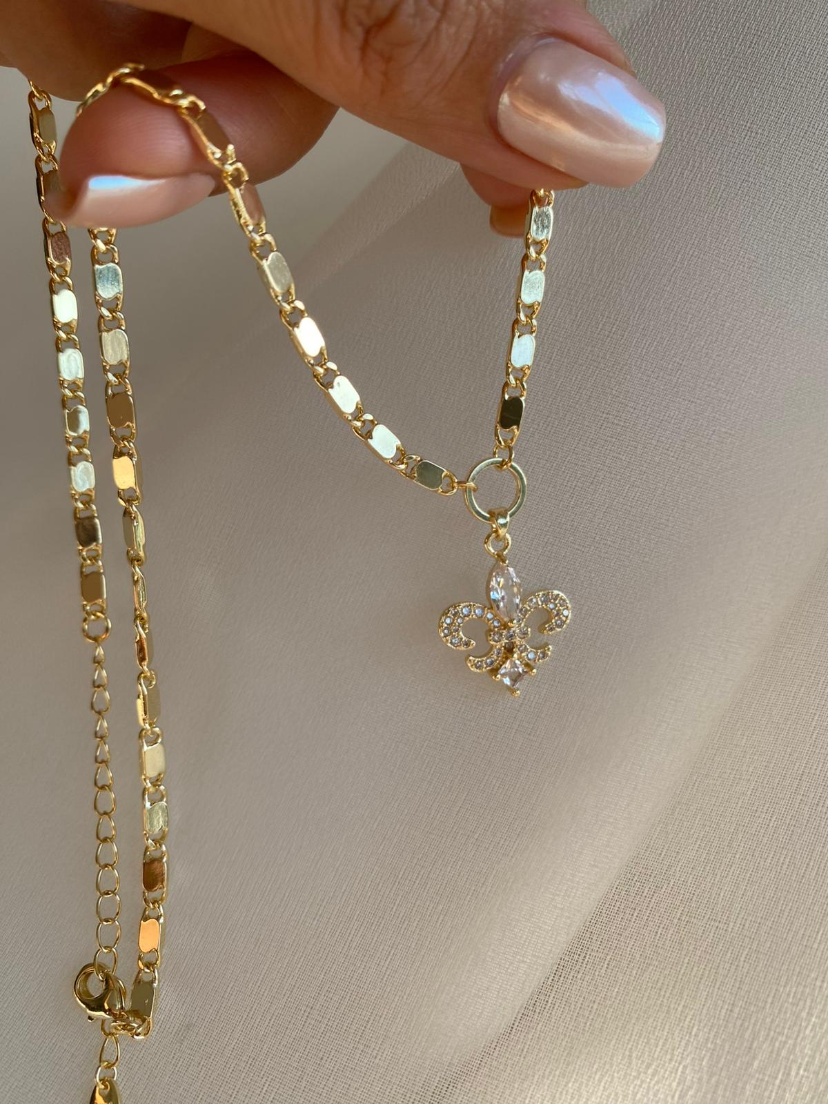 Luceis Choker