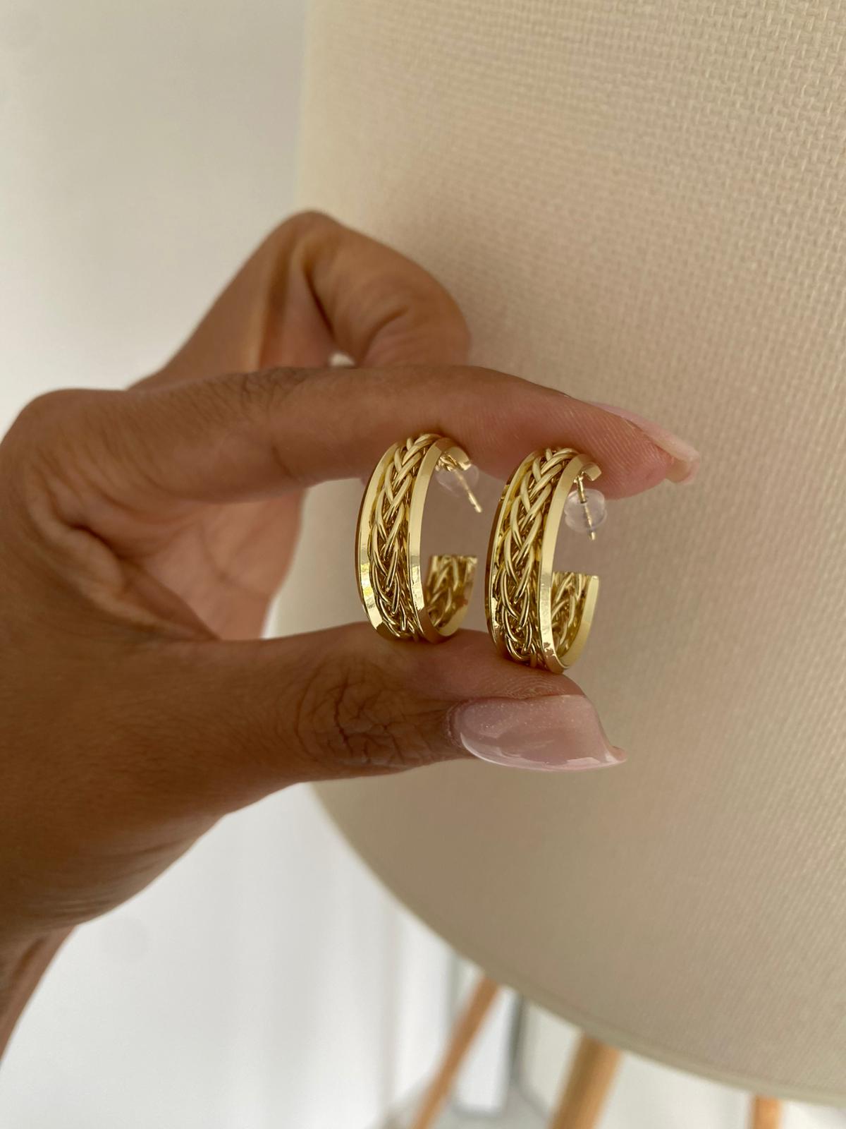 Gold örgü küpe
