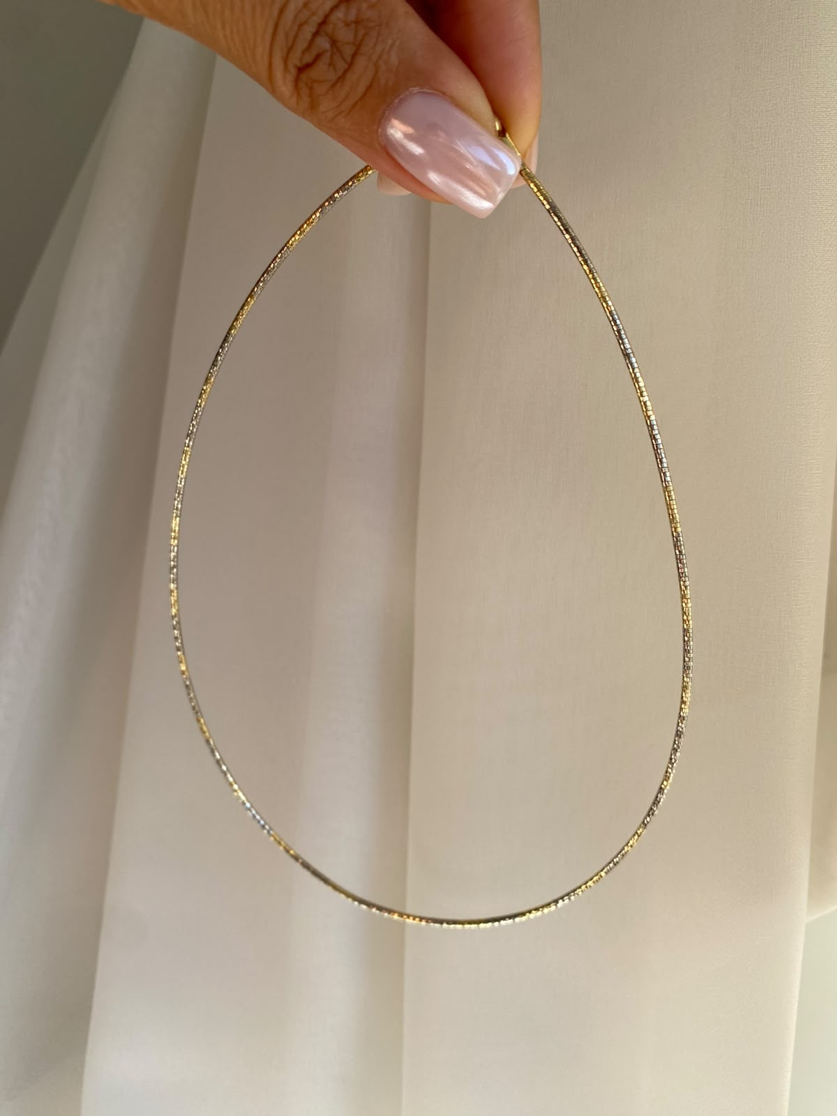 Two colours choker