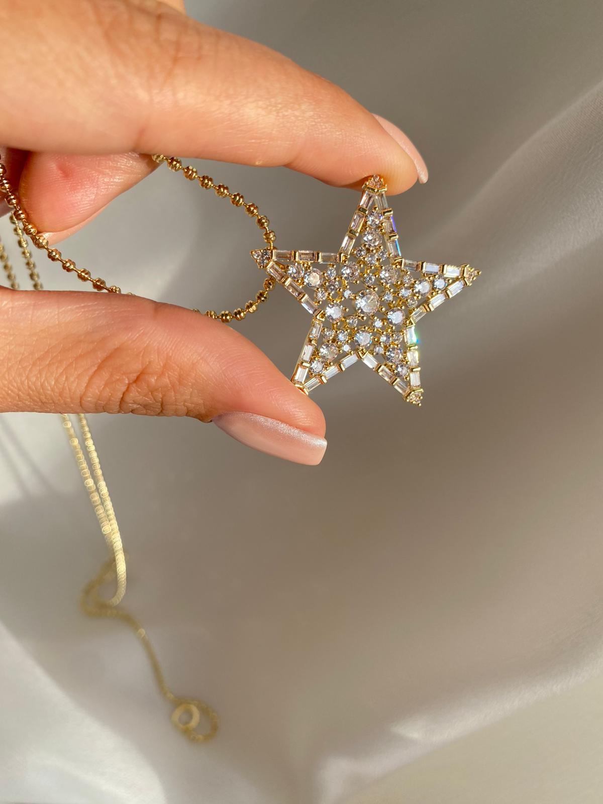 star asansörlü kolye