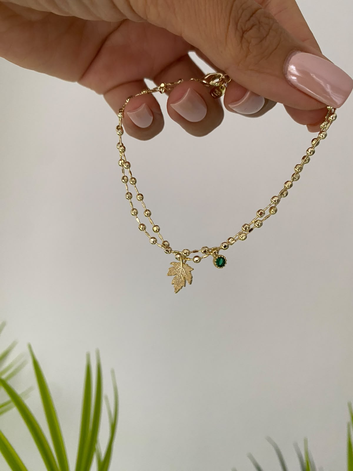 Leaf & green stone ikili birleşik bileklik