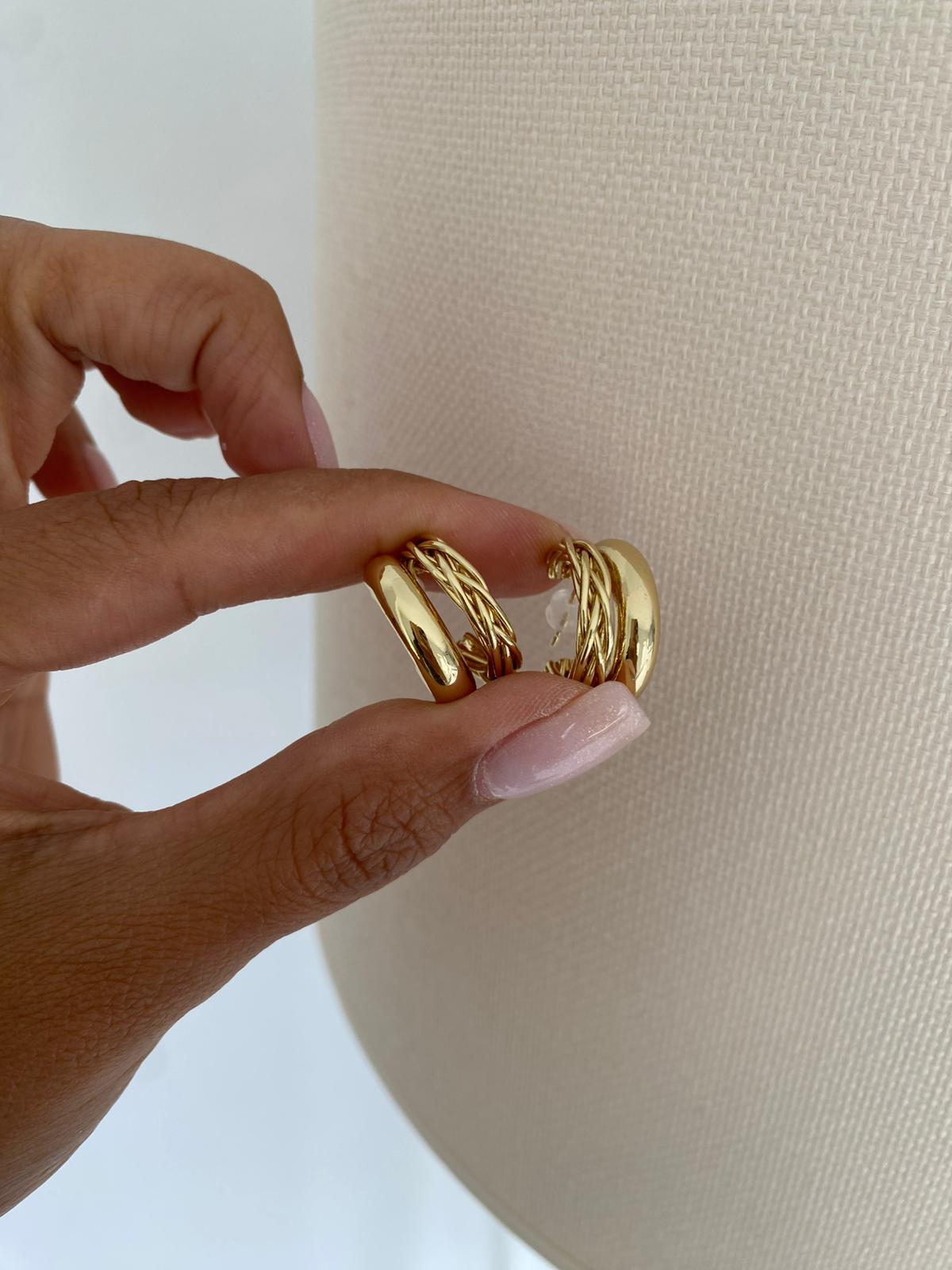 Golds küpe