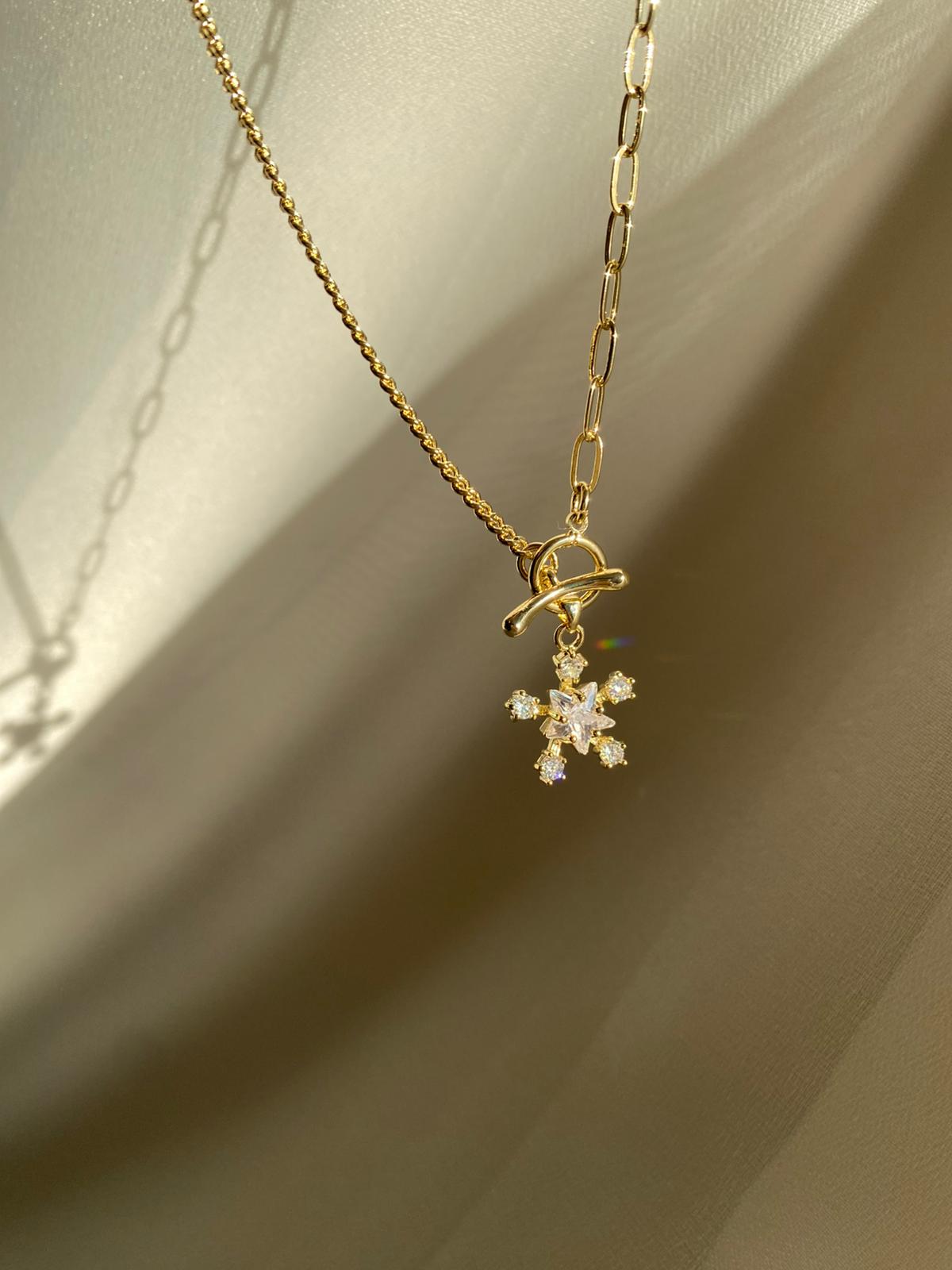 Snowflake Kolye