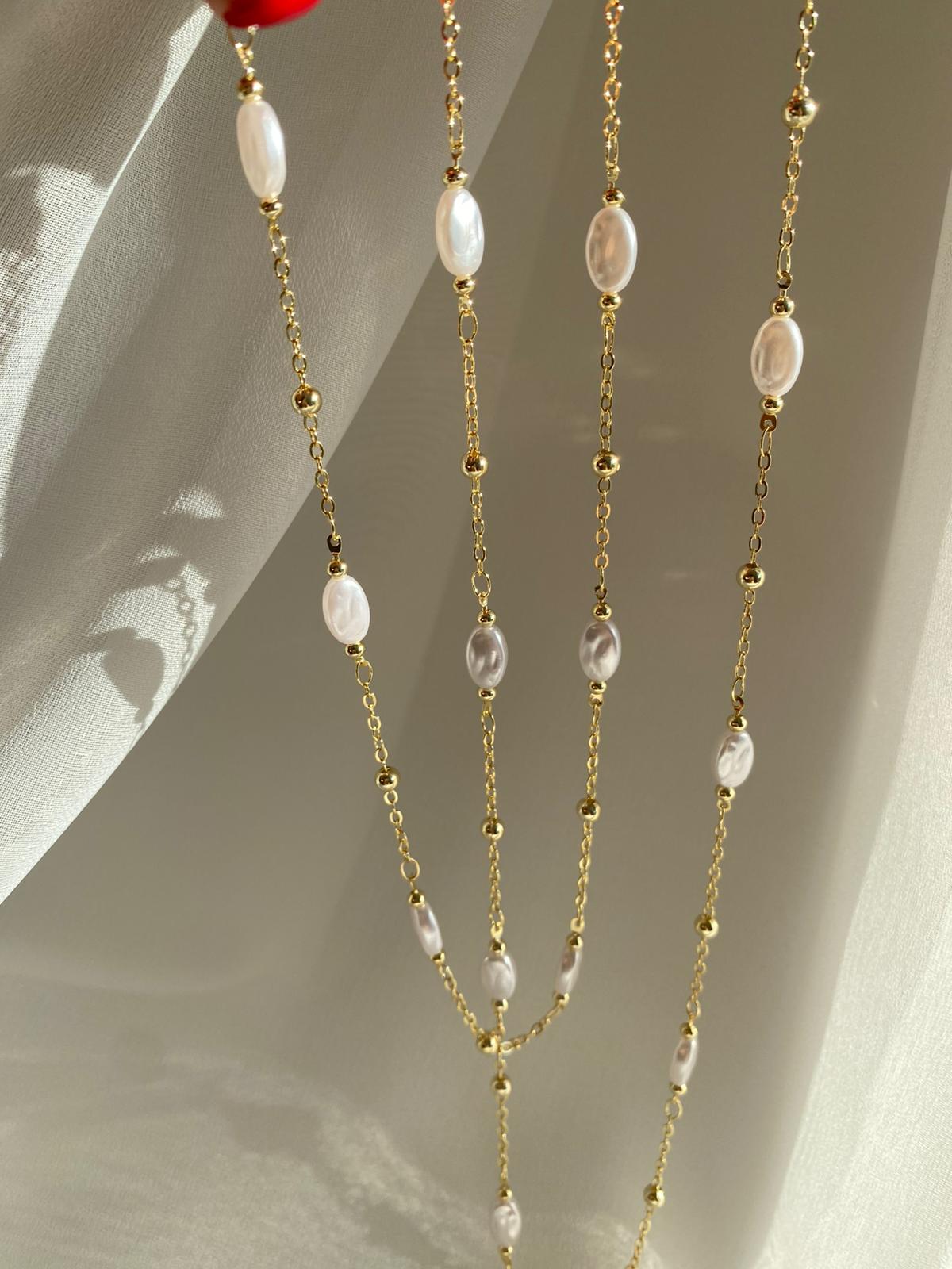 White stone dolamalı kolye