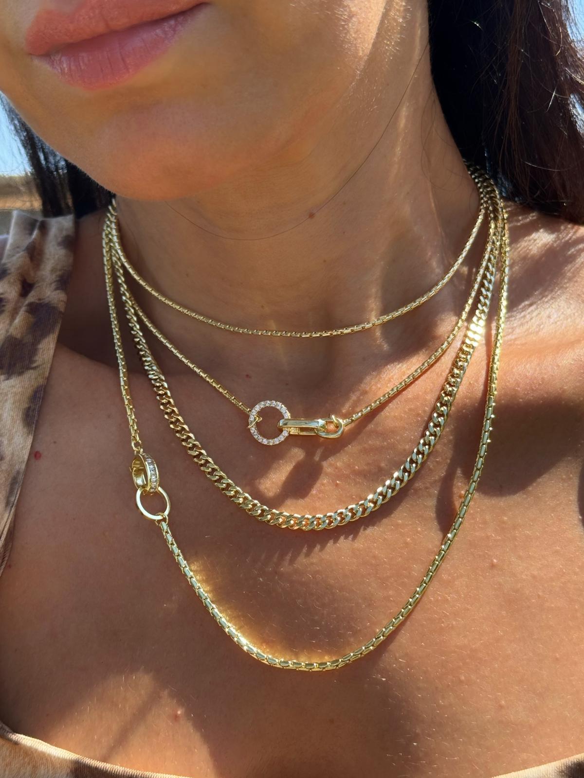 Elisa rings Kolyeler