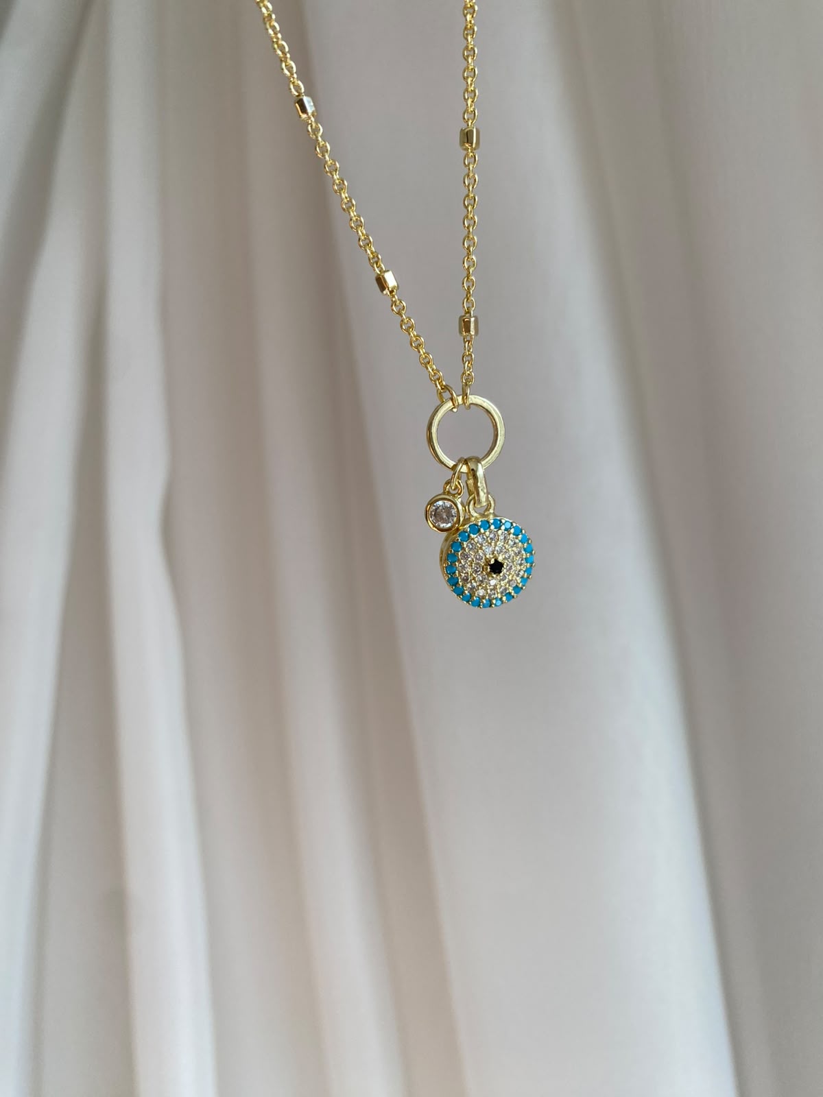 Evil eyes zircon kolye
