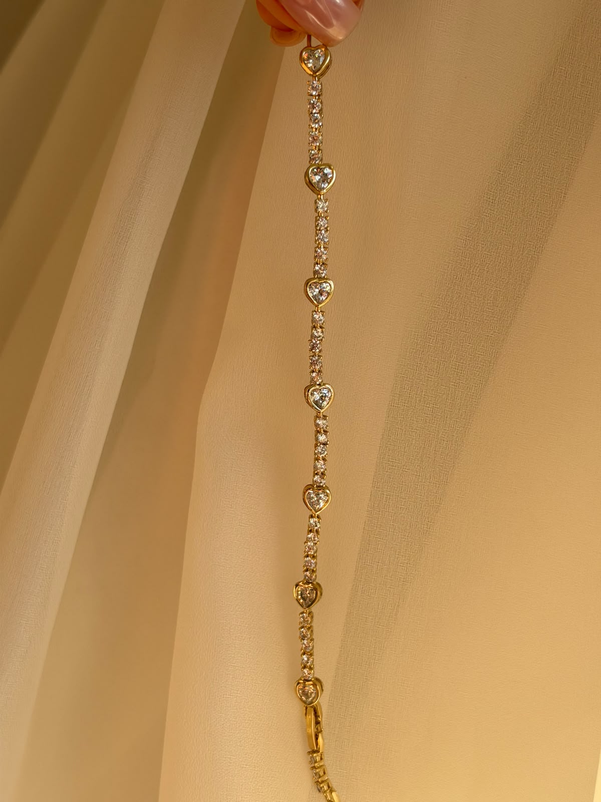 Heart zircon bileklik
