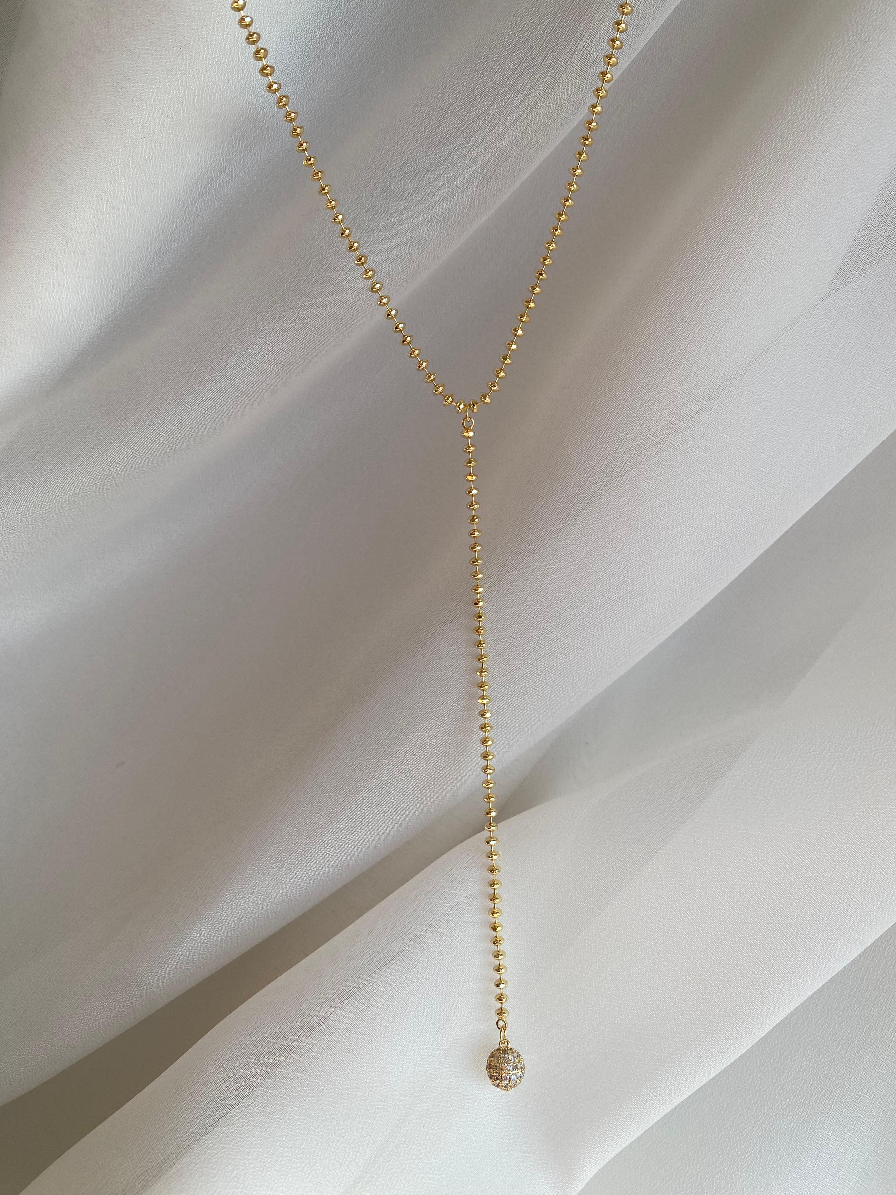 Dorika Ball Y choker
