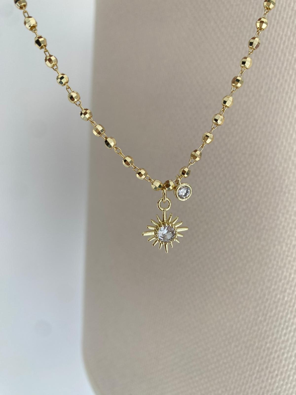 Poles Ball Choker